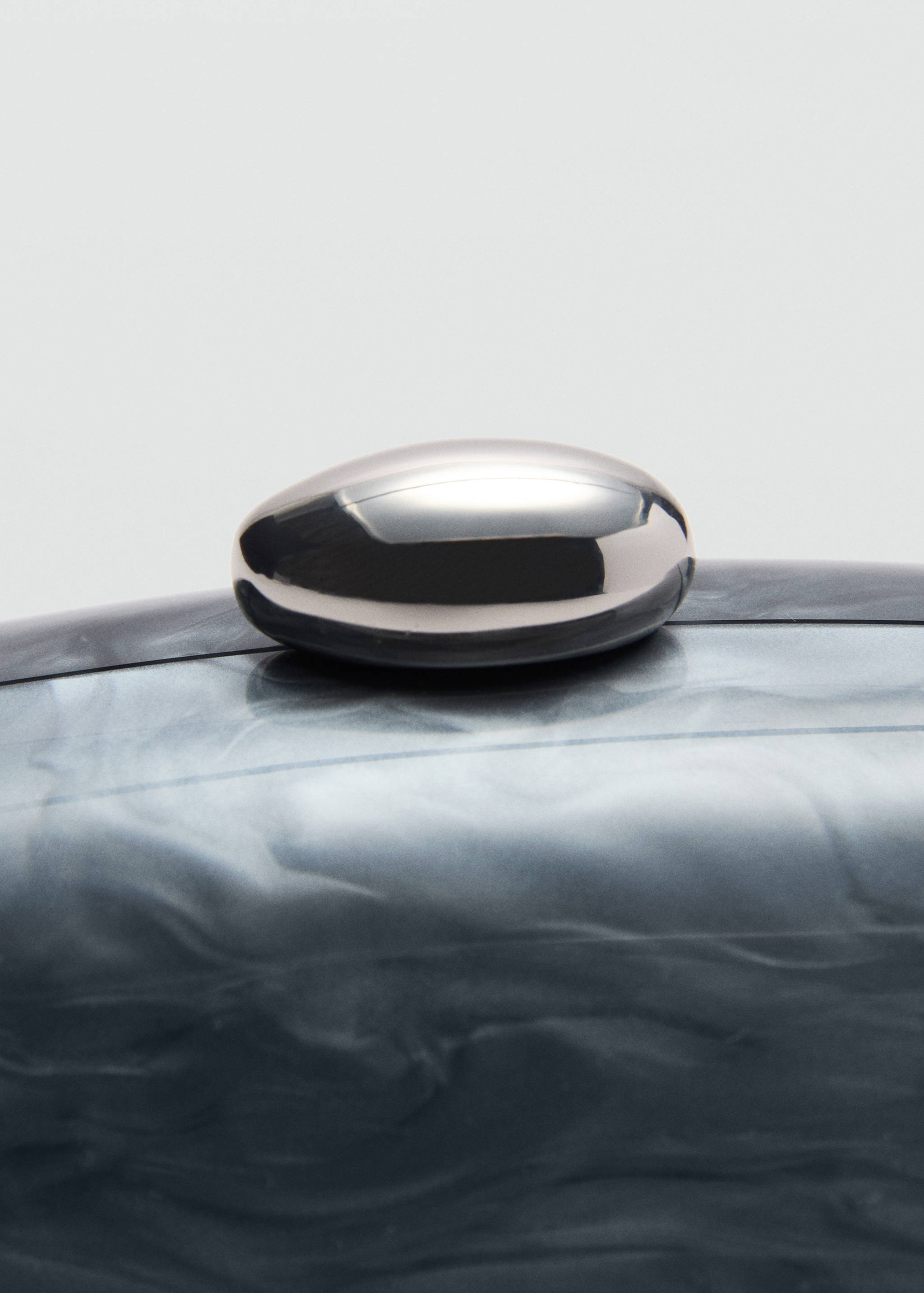 Bossa clutch efecte perlat - Detall de l'article 2