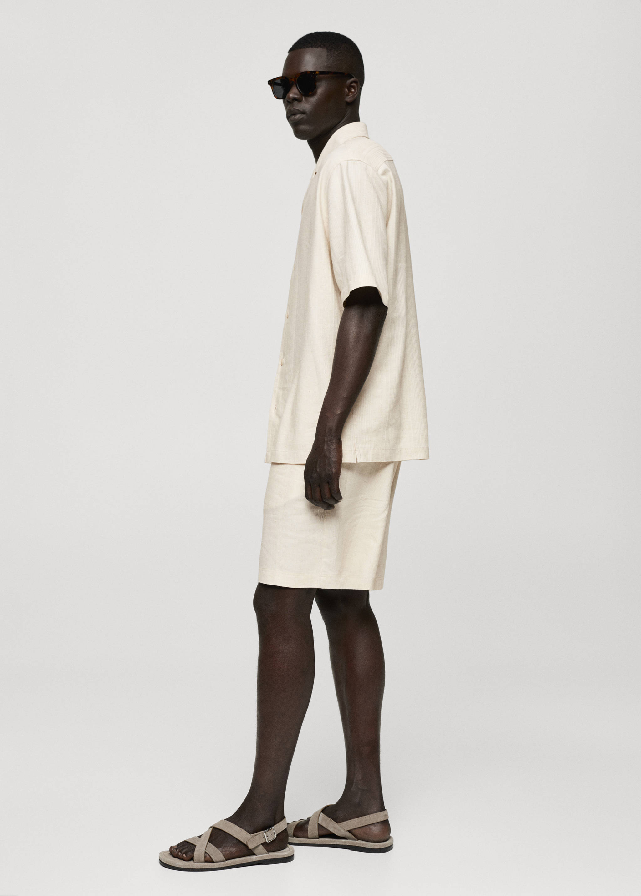 Relaxed-fit linen-blend shirt - Details of the article 2