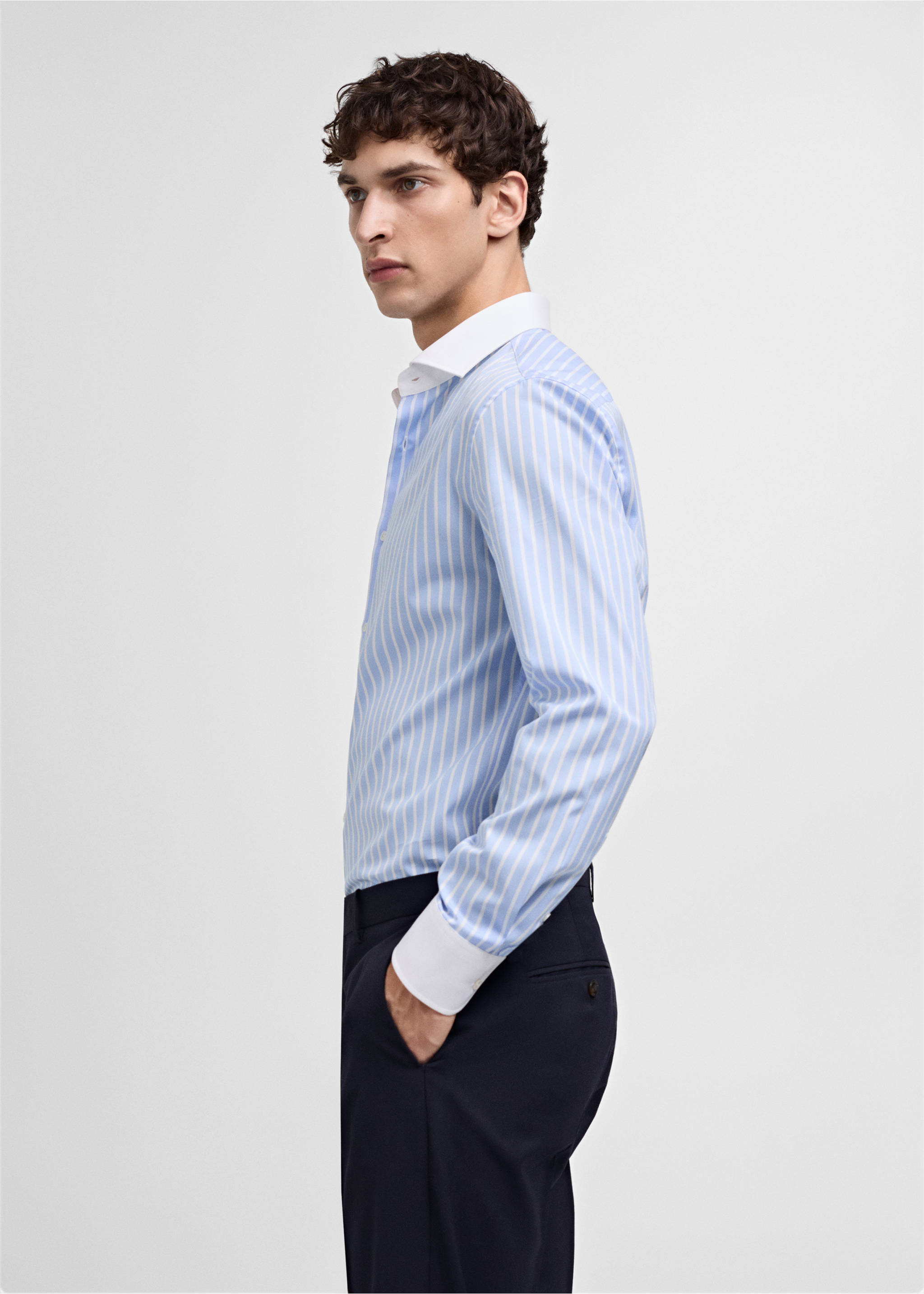 Striped-print slim-fit suit shirt - Details of the article 2, Sky Blue. Ref: 77030576-00.