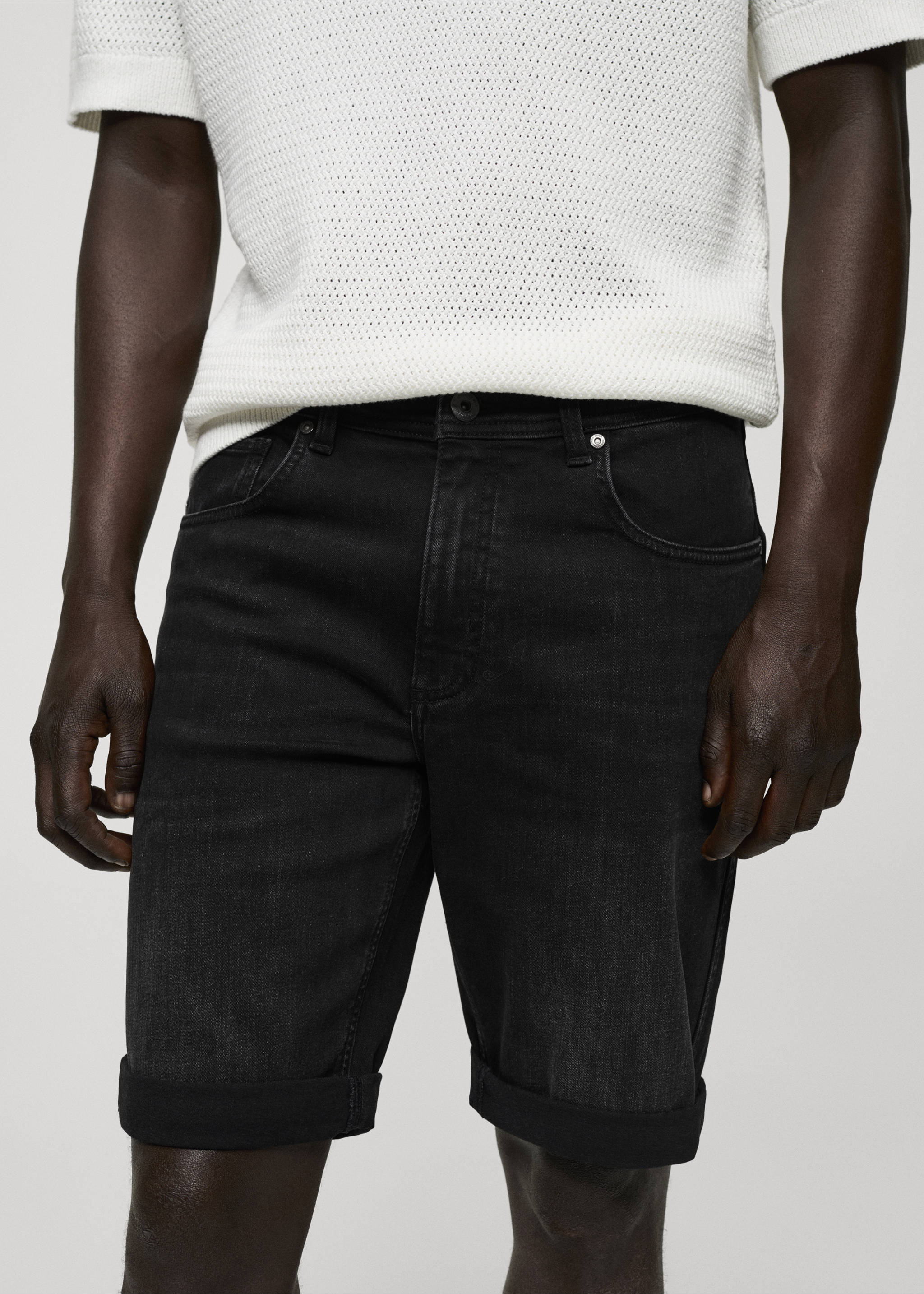 Slim-fit denim bermuda shorts - Details of the article 1, Black denim. Ref: 77030579-00.