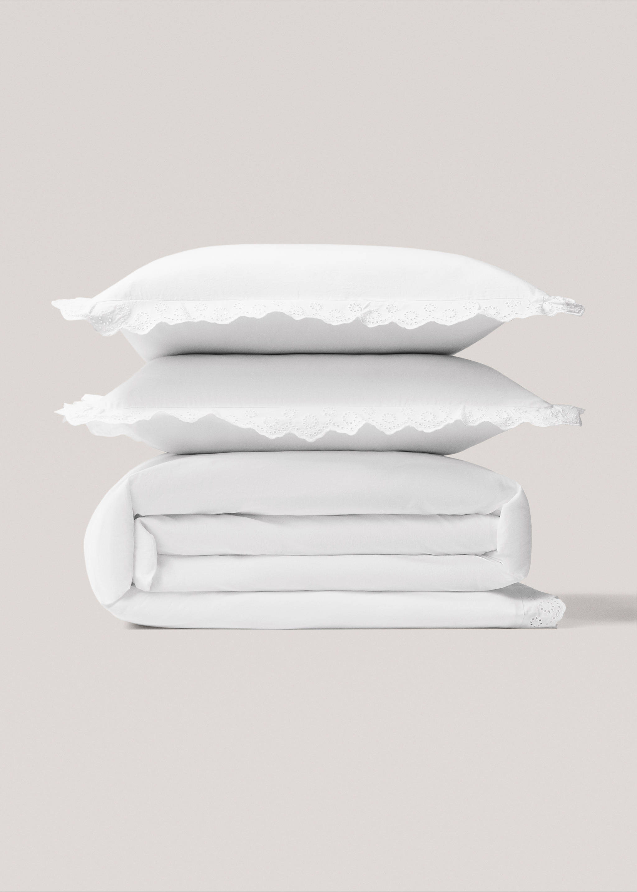 Cotton duvet cover with embroidered flounces for superking bed - Article without model, White. Ref: 77030586-00.
