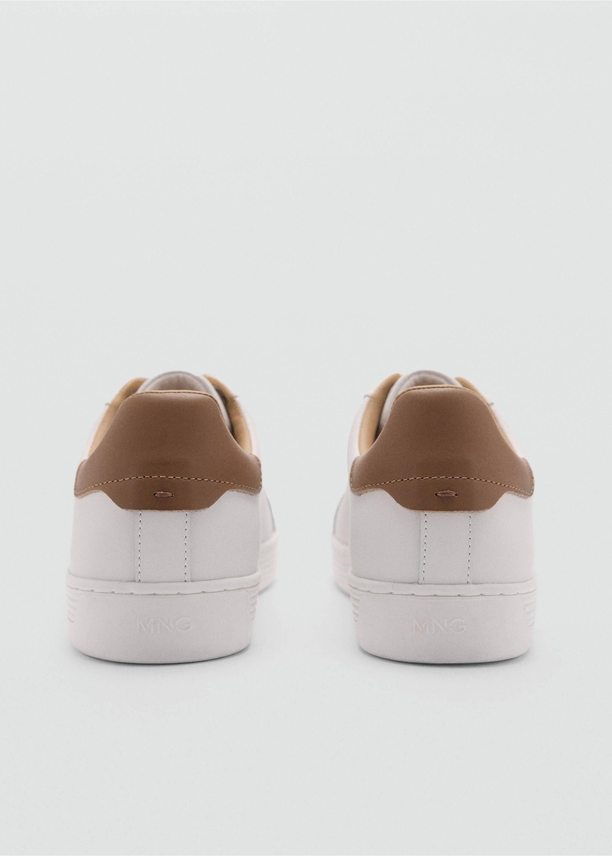 Contrasting panel leather sneakers - Details of the article 2, White. Ref: 77030596-00.
