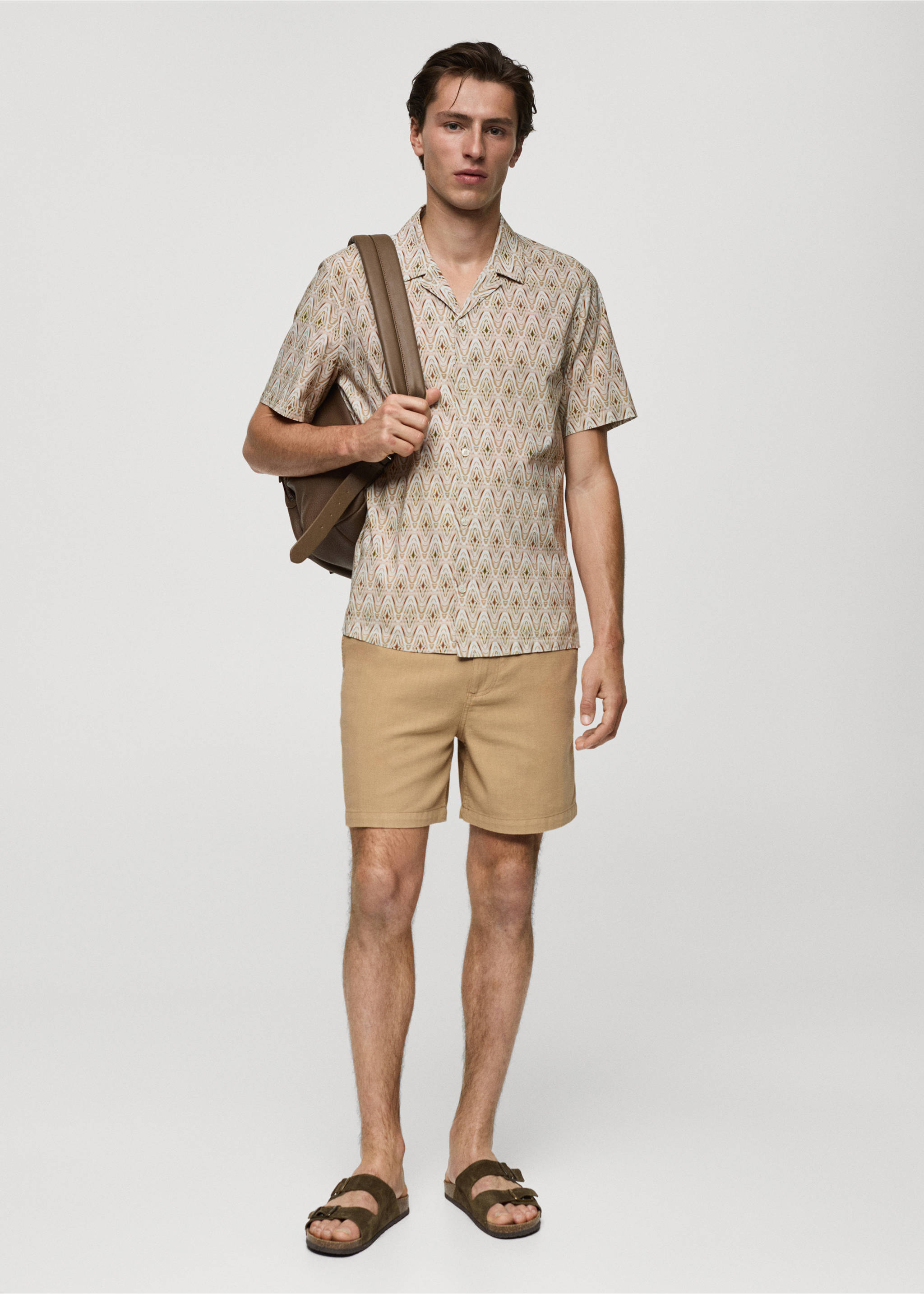 Zsebes pamut bermuda - Általános sík, Okker. Ref: 77030602-00.