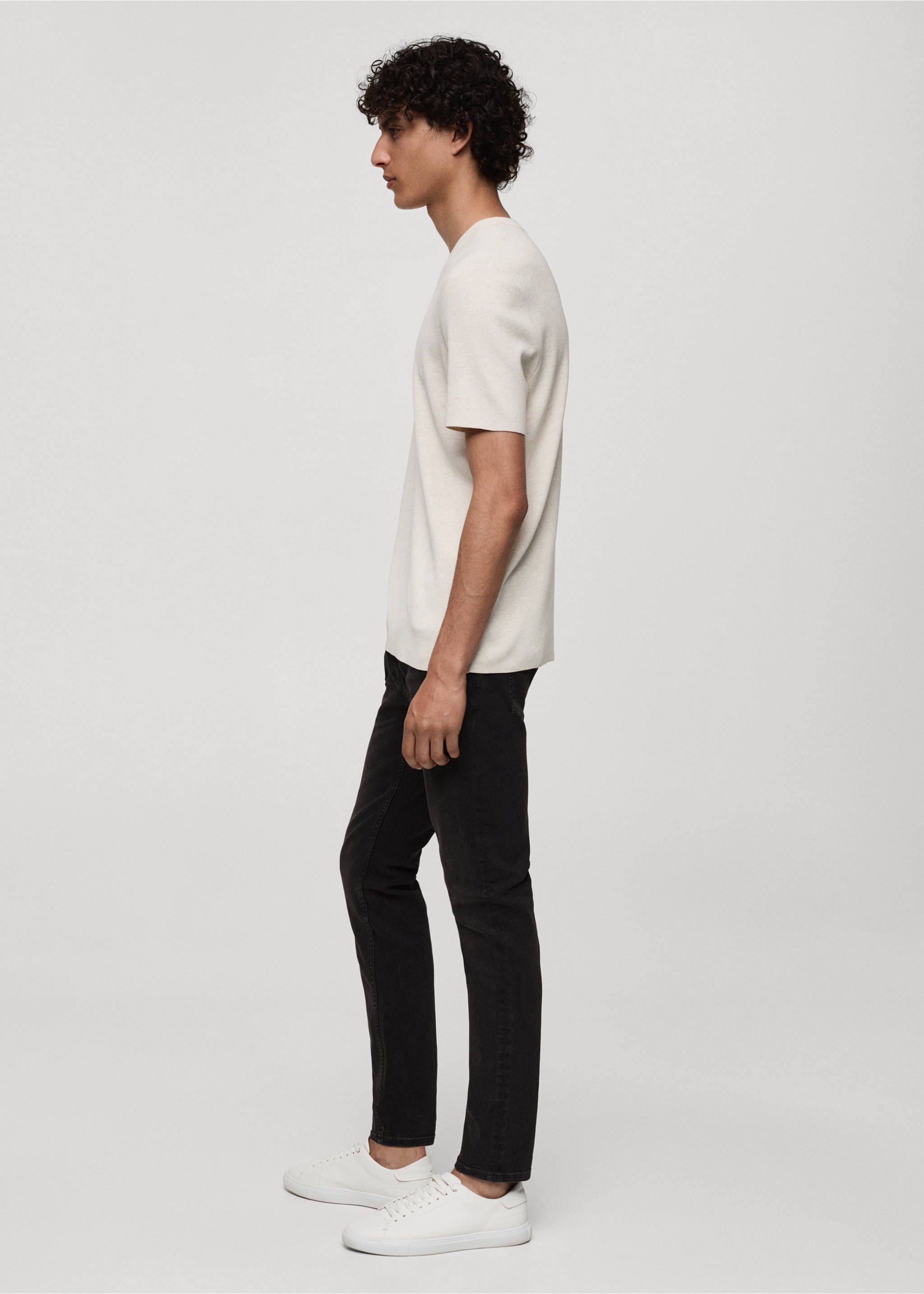 Jude skinny-fit jeans - Details of the article 2, Black denim. Ref: 77030617-00.