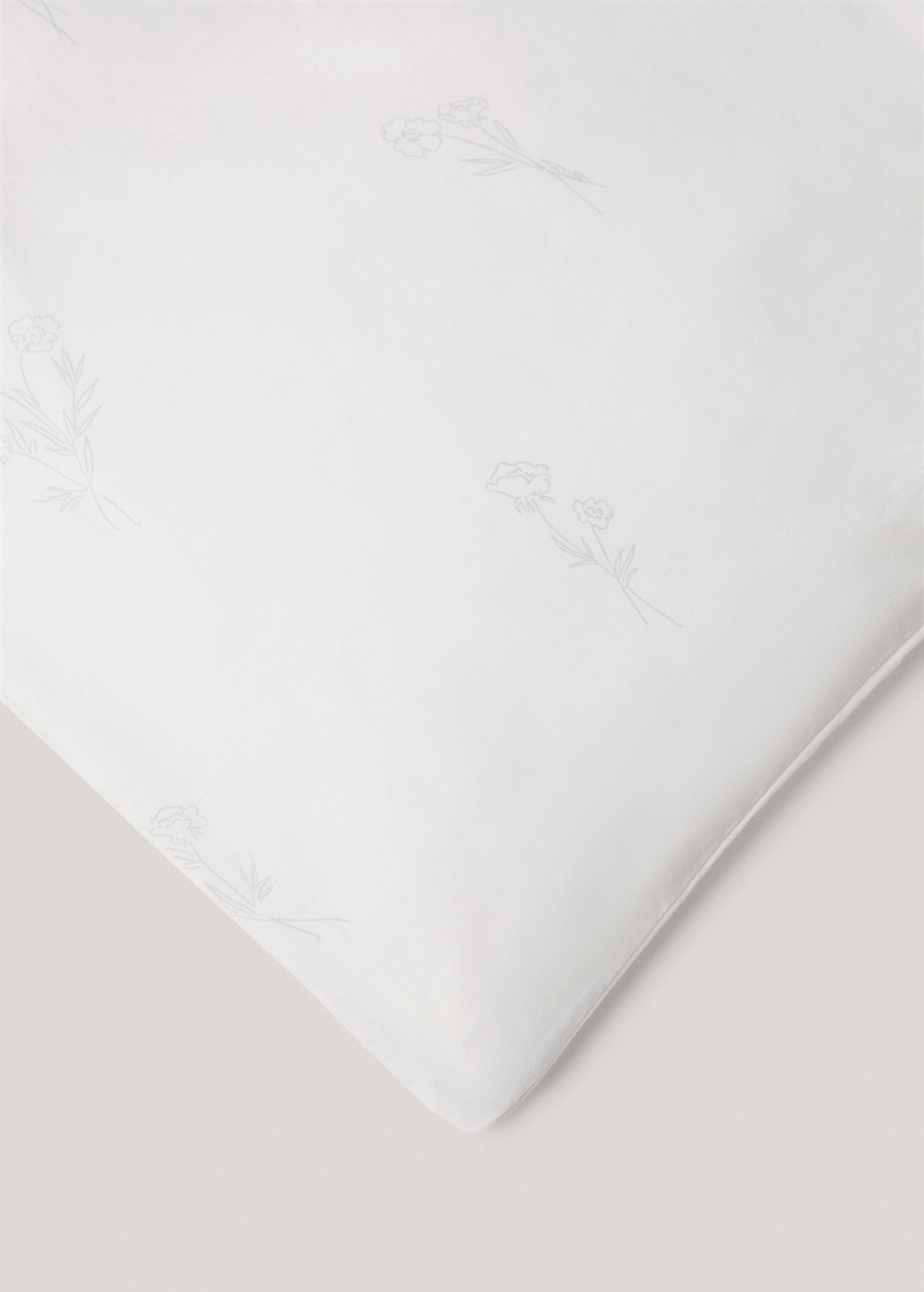 Floral duvet cover for queen bed - Details of the article 1