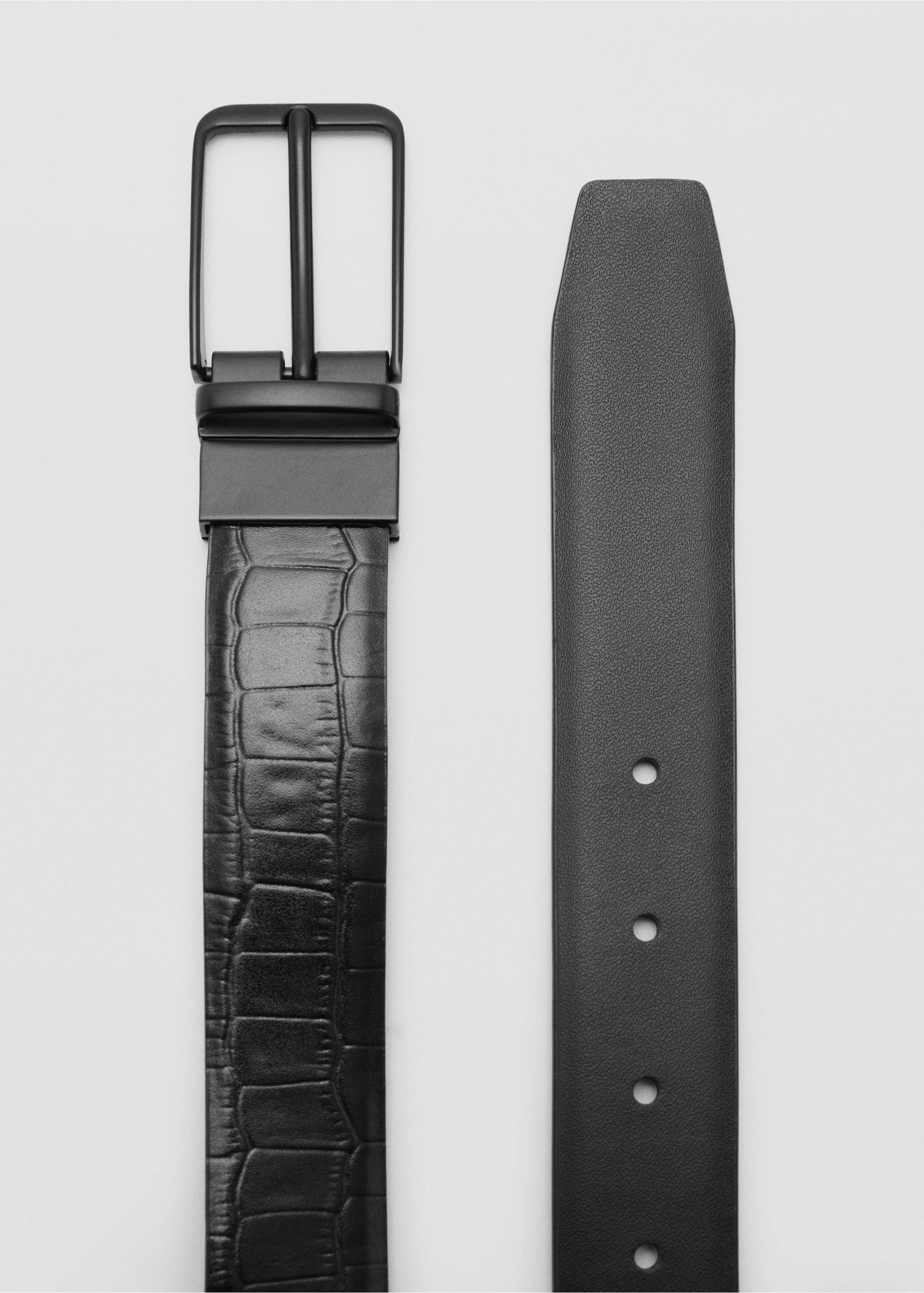 Cinturón piel acabado cocodrilo - Detalle del artículo 1, Negro. Ref: 77030622-00.