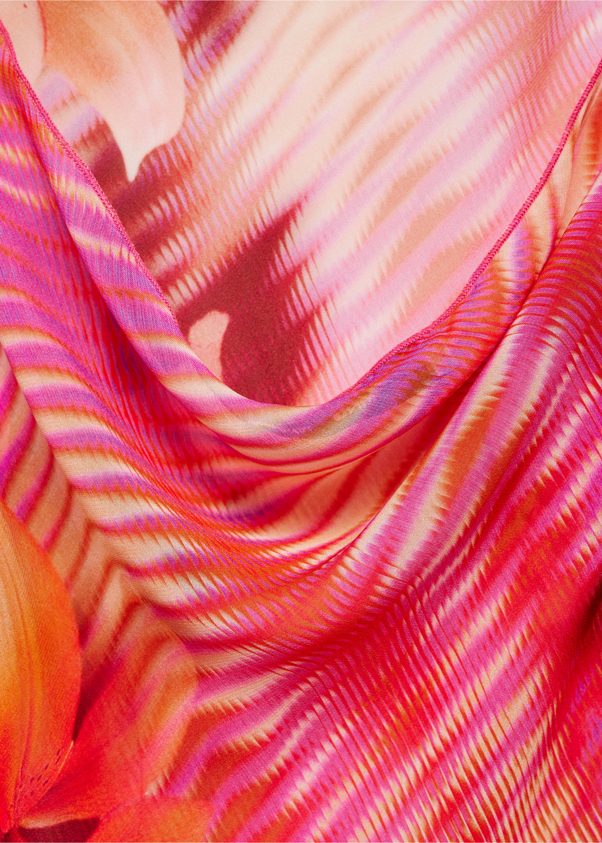 Printed dress with asymmetrical hem - Details of the article 0, Pink. Ref: 77030629-00.