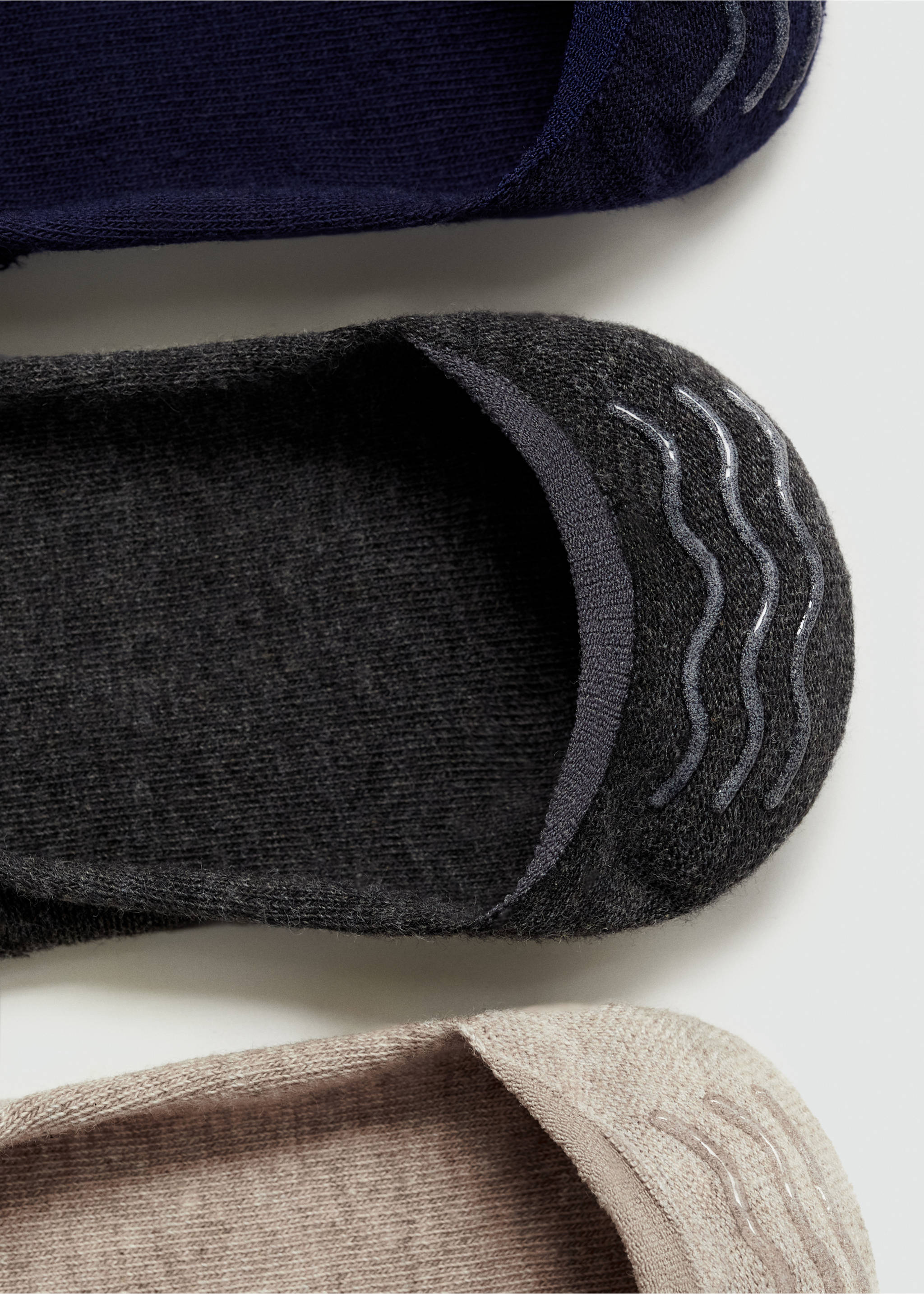 Set de 3 șosete cu buline - Detaliu al articolului 8, Gri. Ref: 77030632-00.