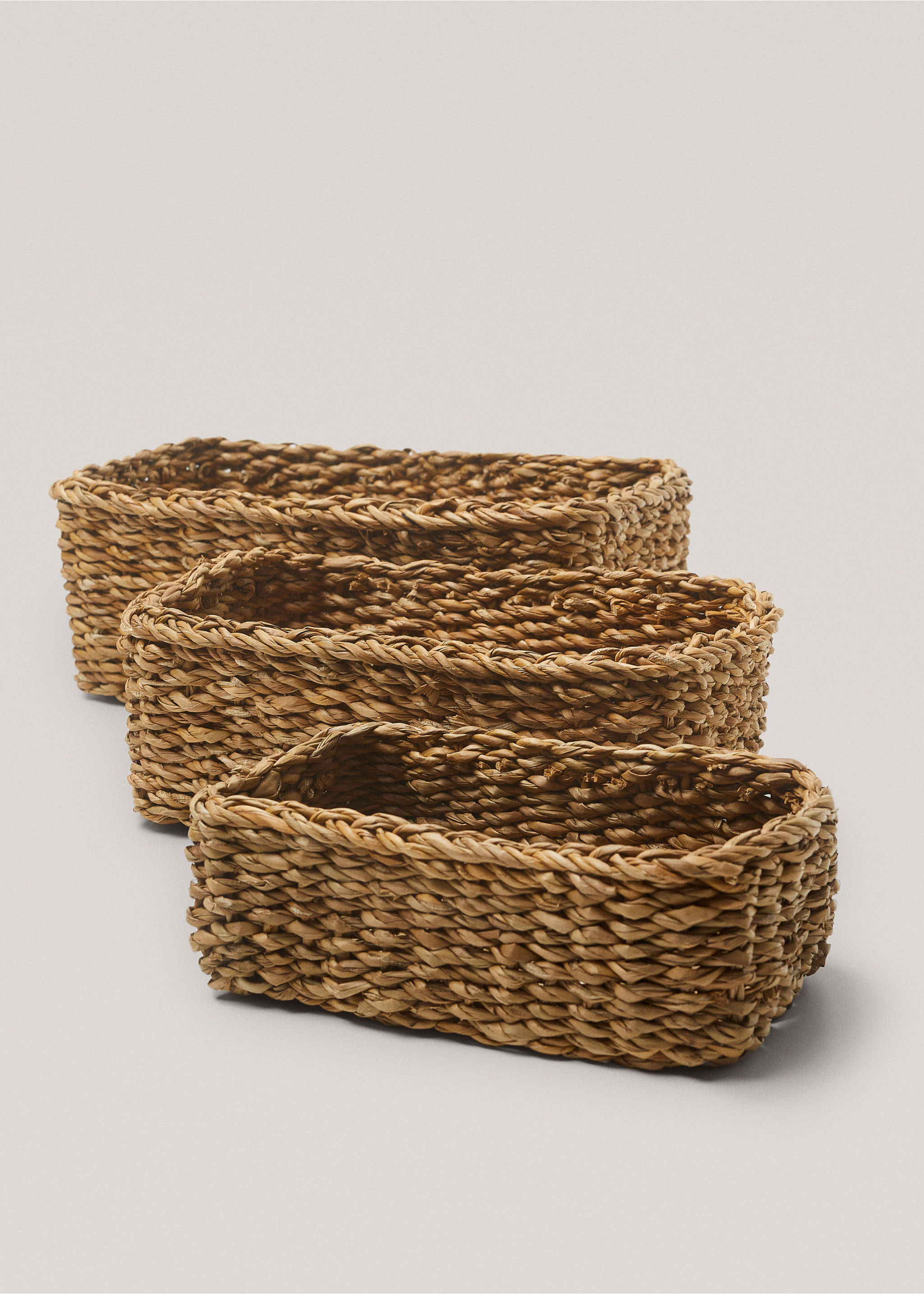 Medium natural fibre braided basket - Details of the article 3, Brown. Ref: 77031010-00.