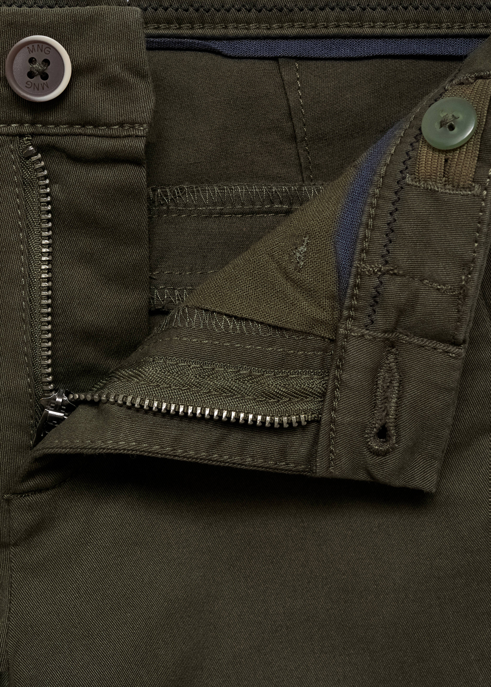 Cotton chinos - Details of the article 0