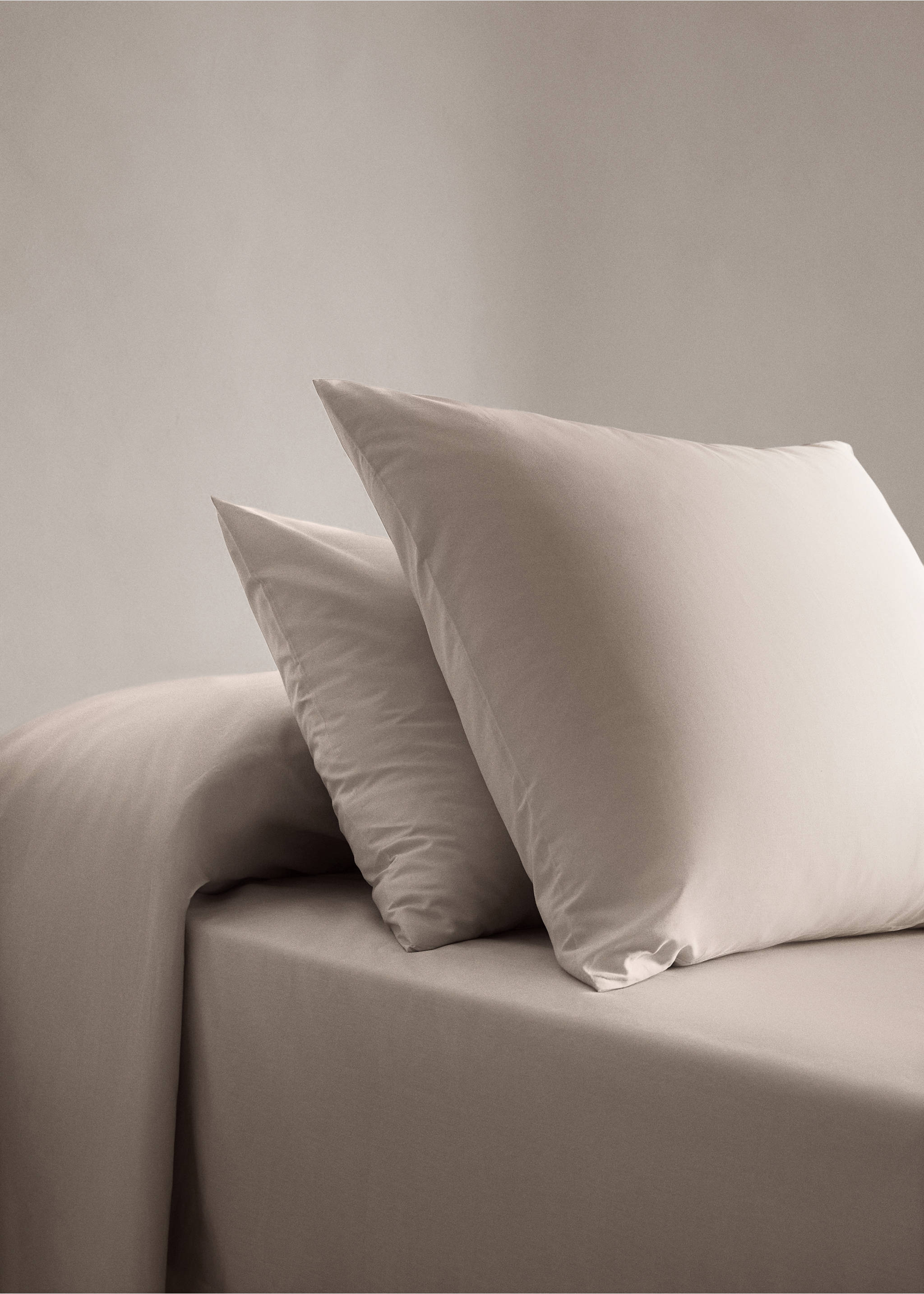 180 thread count cotton pillowcase 50x75cm - General plane, Beige. Ref: 77031018-00.