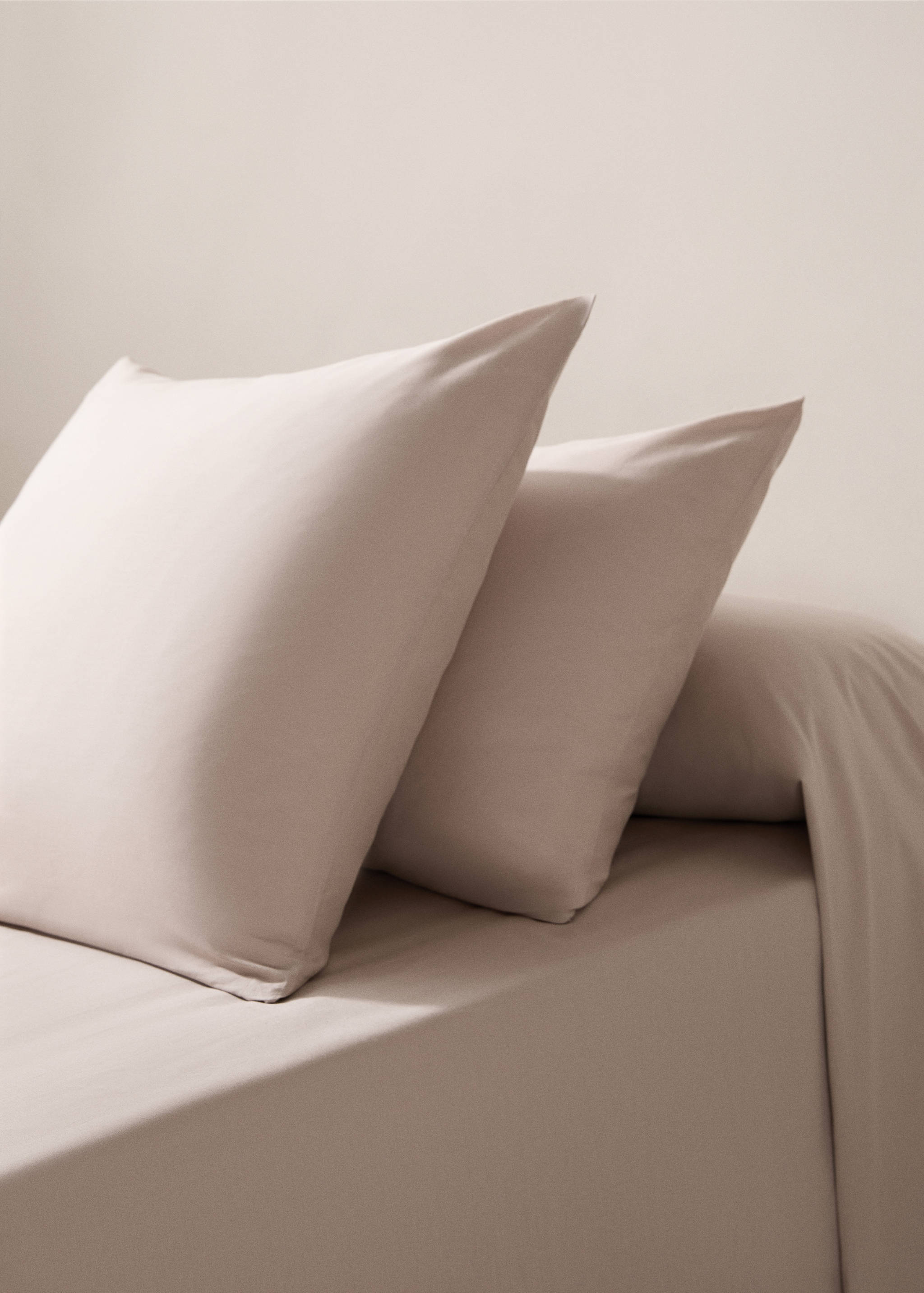 300-thread percale cotton pillowcase  60x60cm - General plane