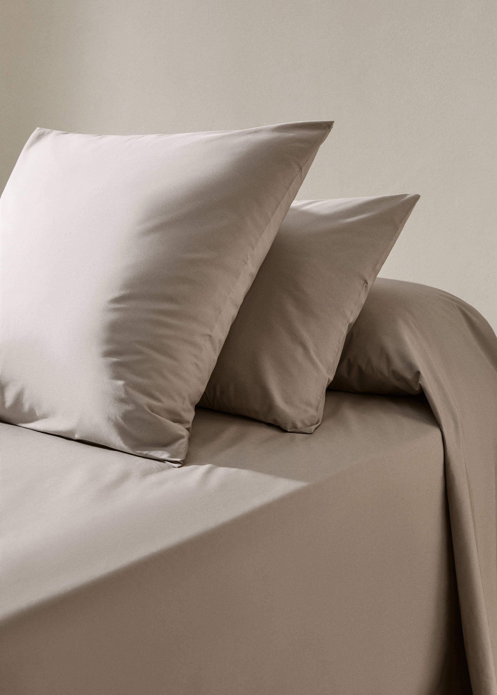 300-thread percale cotton pillowcase  60x60cm - General plane