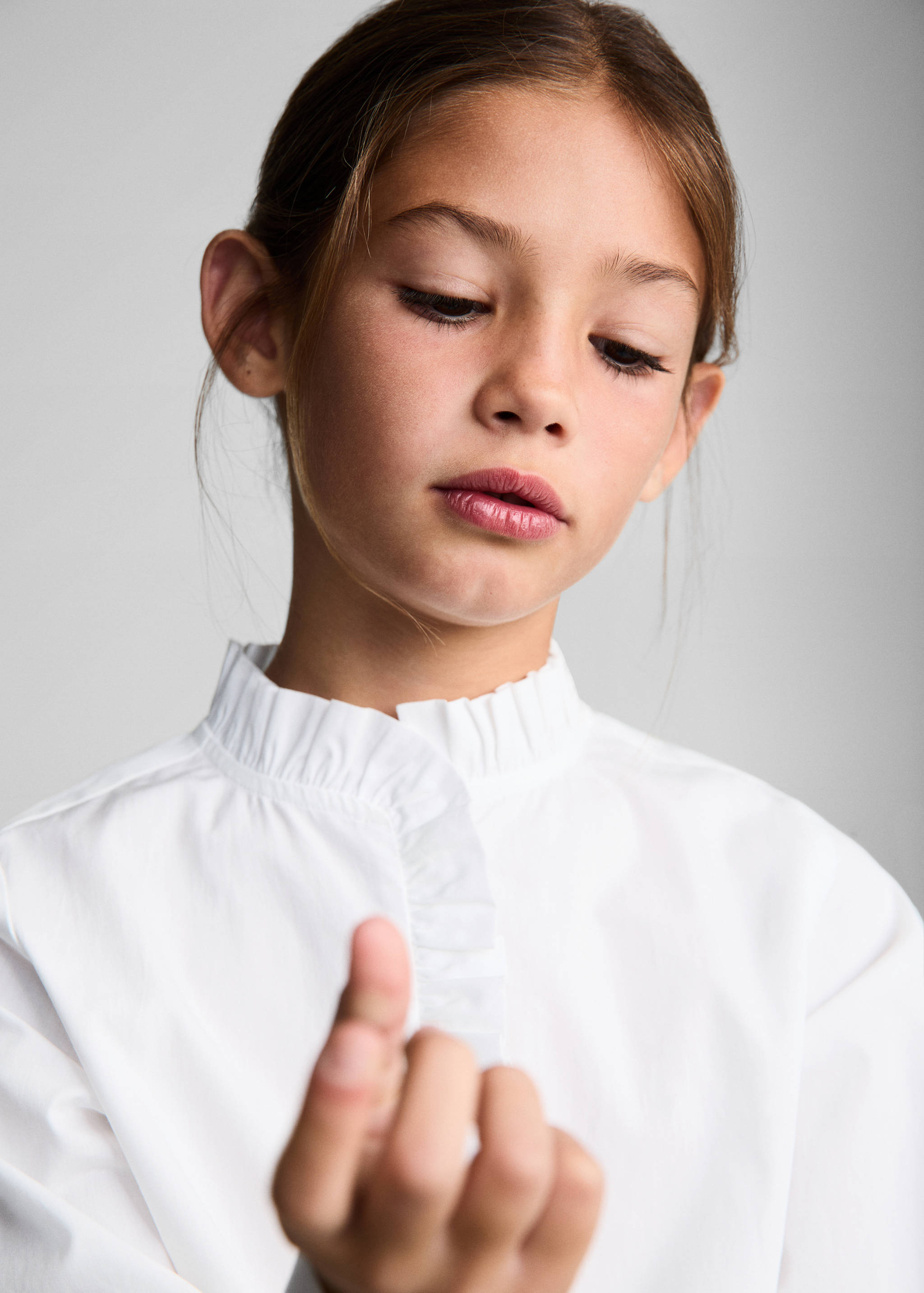 Košile s detailem volánů - Detail zboží 1