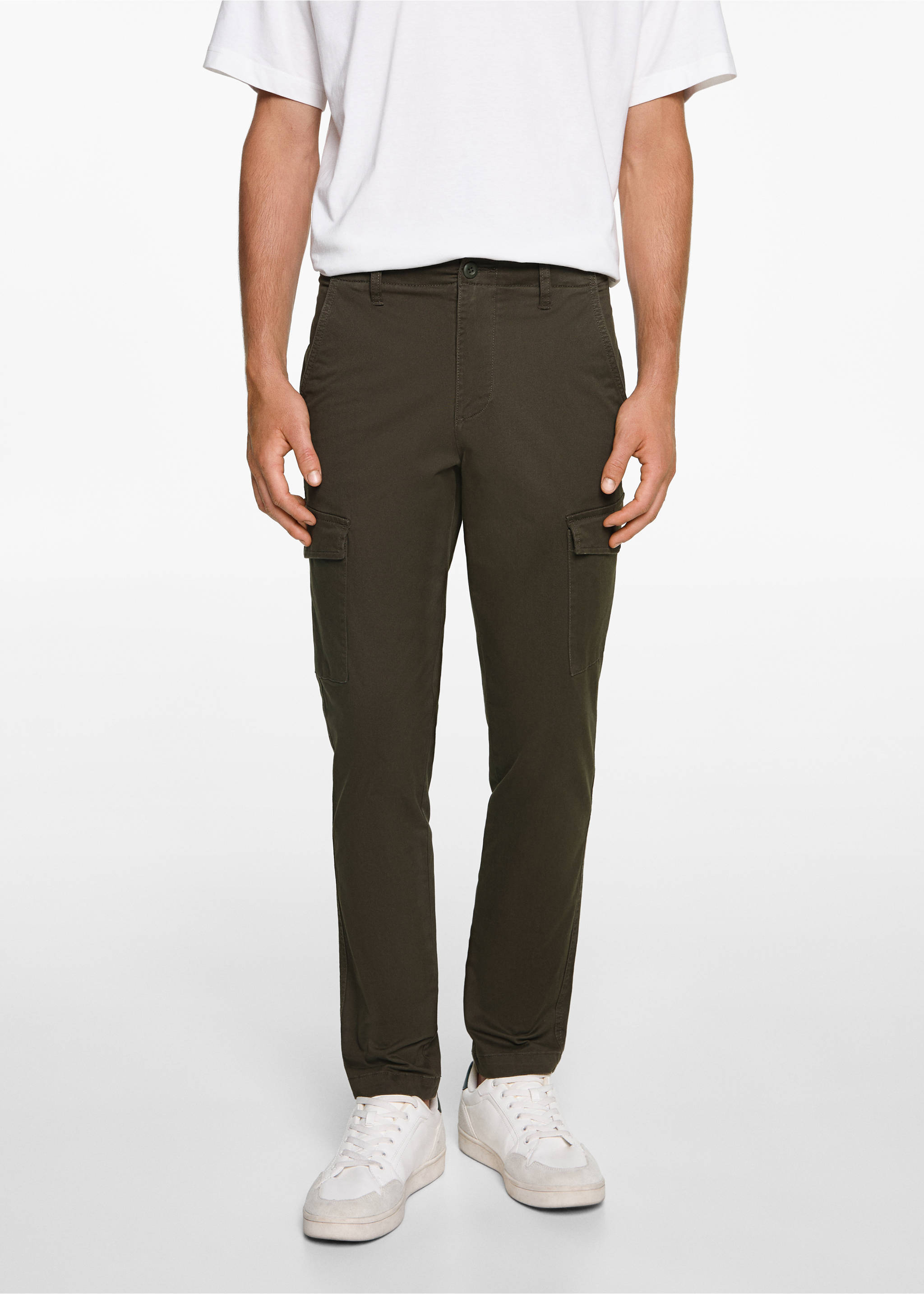 Cotton cargo trousers - Details of the article 6, Medium Green. Ref: 77031509-00.