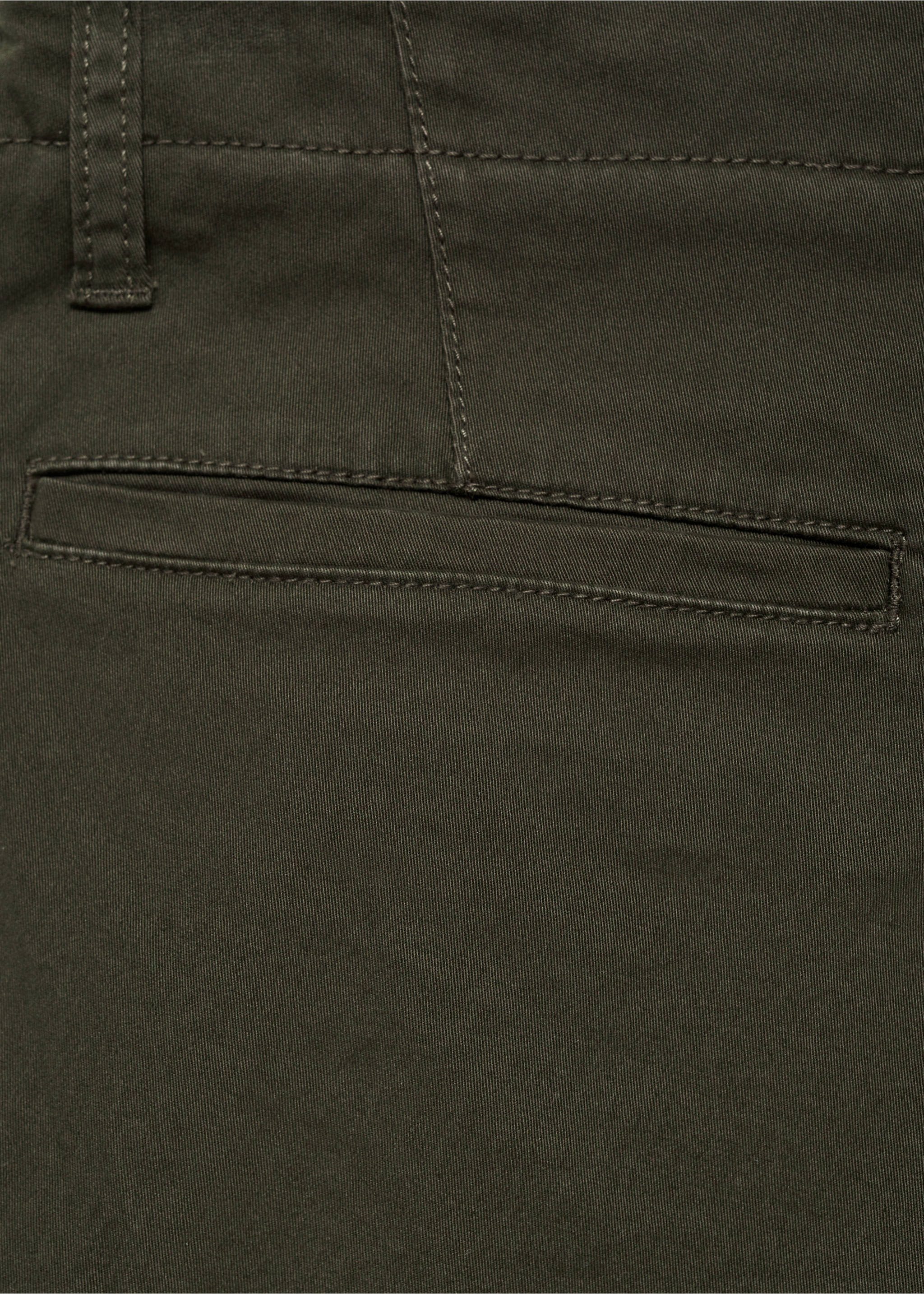 Cotton cargo trousers - Details of the article 0, Medium Green. Ref: 77031509-00.