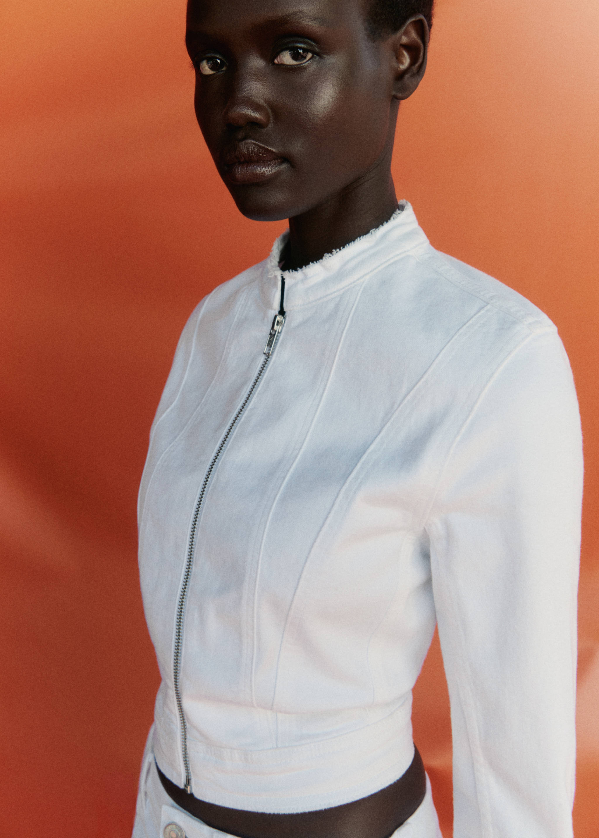 Zip-up denim jacket - Details of the article 6