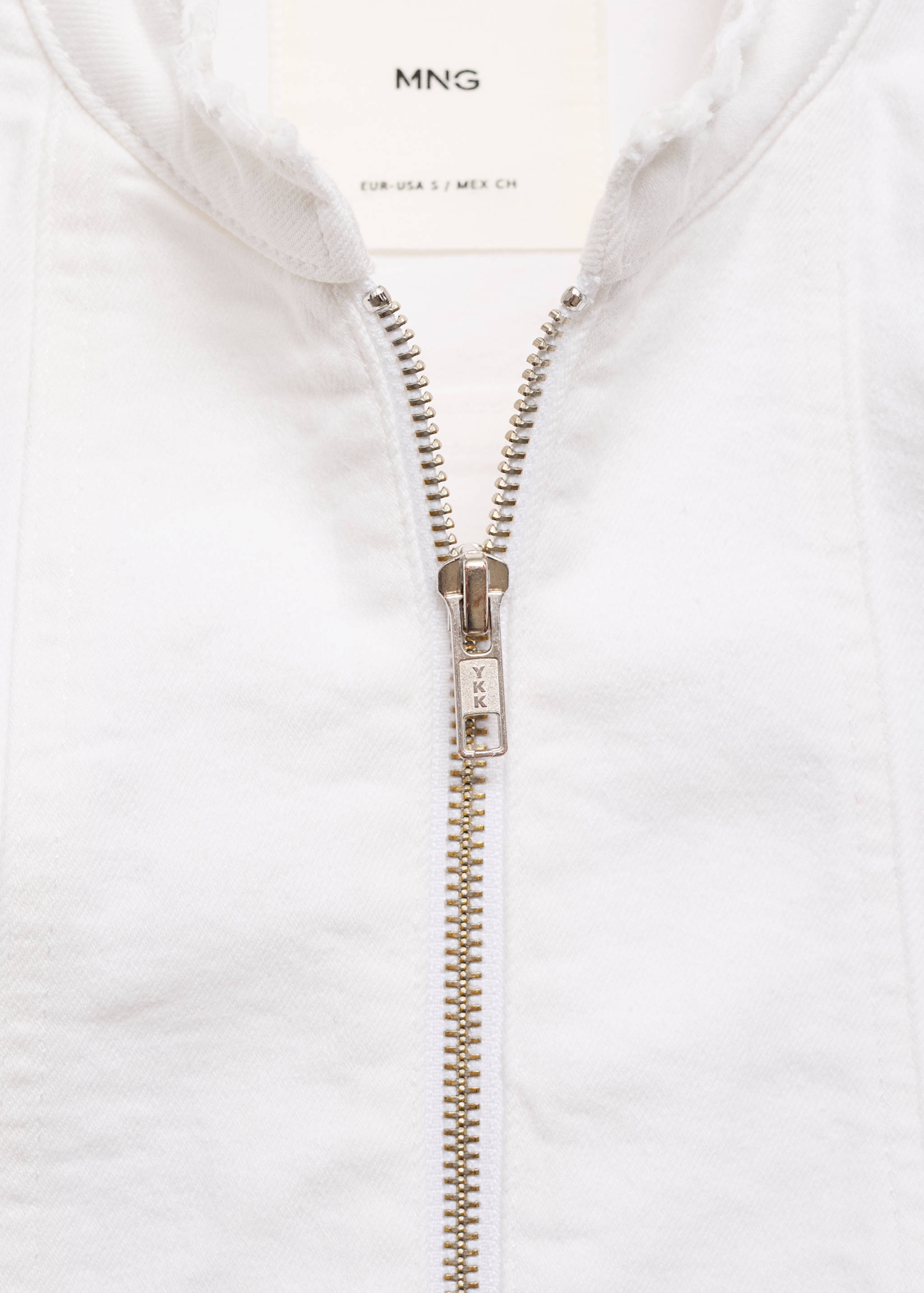 Zip-up denim jacket - Details of the article 8