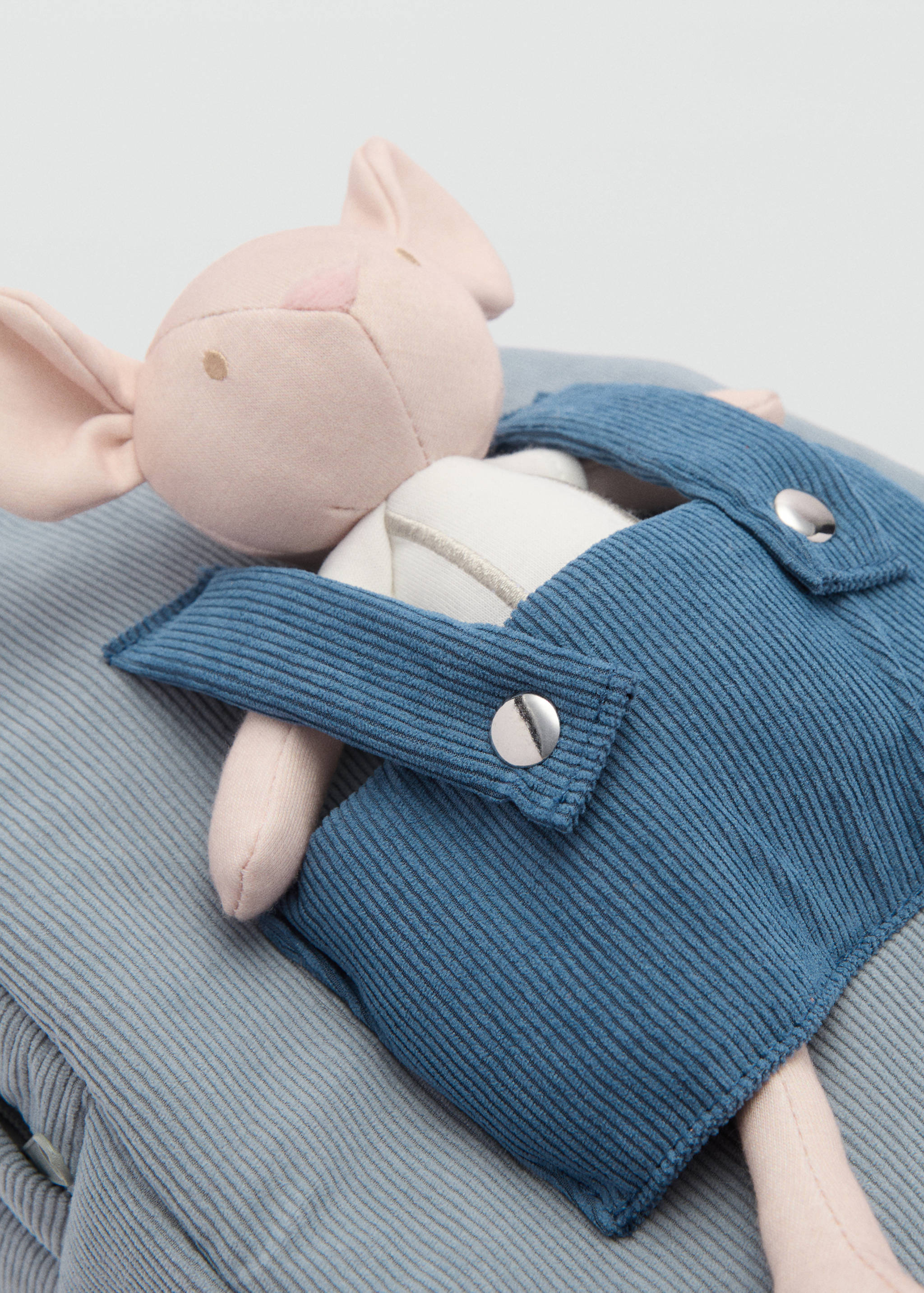 Mouse toy backpack - Details of the article 2