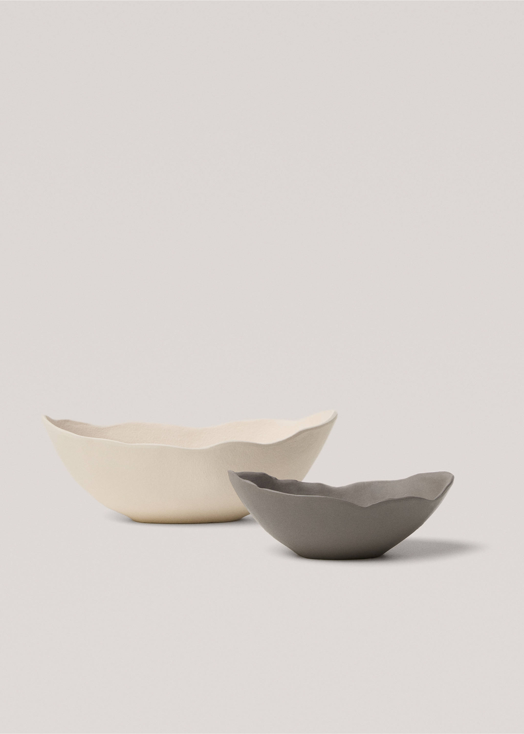 Decorative aluminium tray 4.9x3.1in - Details of the article 3, Brown. Ref: 77033274-00.