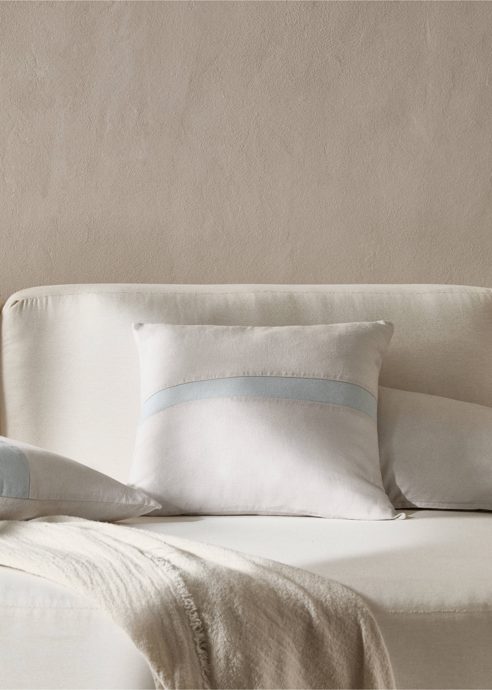 Striped linen cushion case - General plane, Aqua Green. Ref: 77033277-00.