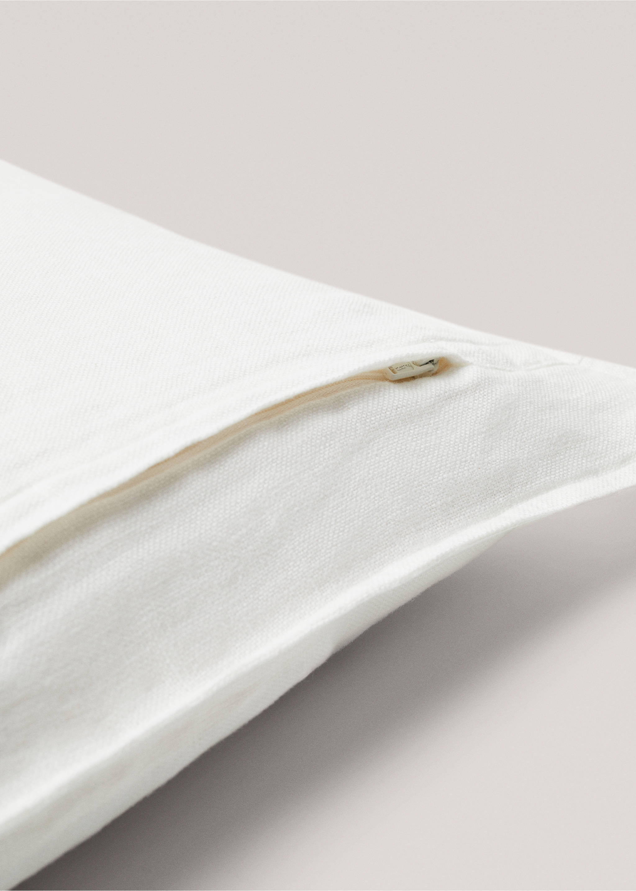 100% linen cushion case 45x45cm - Details of the article 4, White. Ref: 77033278-00.