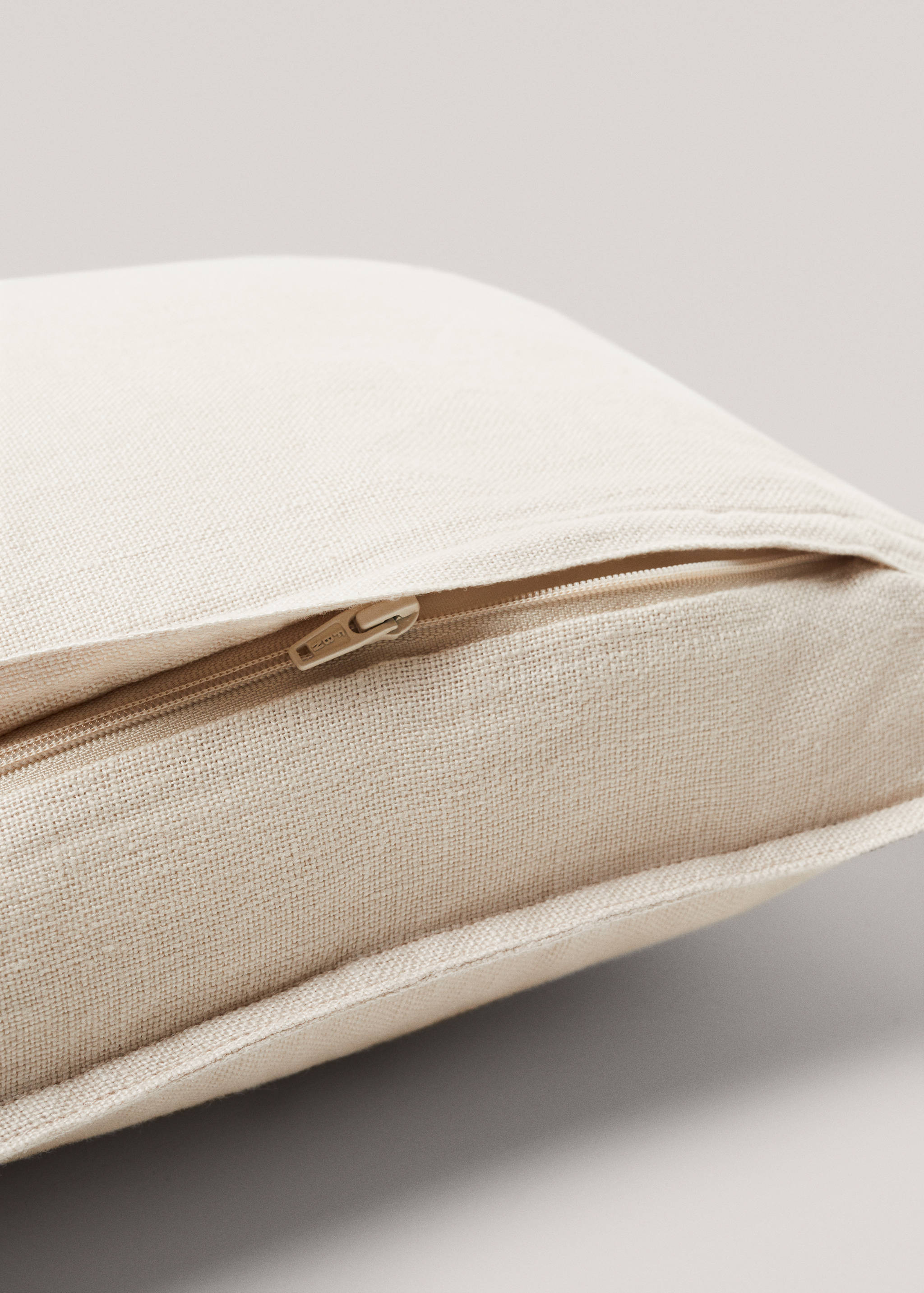 100% linen cushion case 45x45cm - Details of the article 3