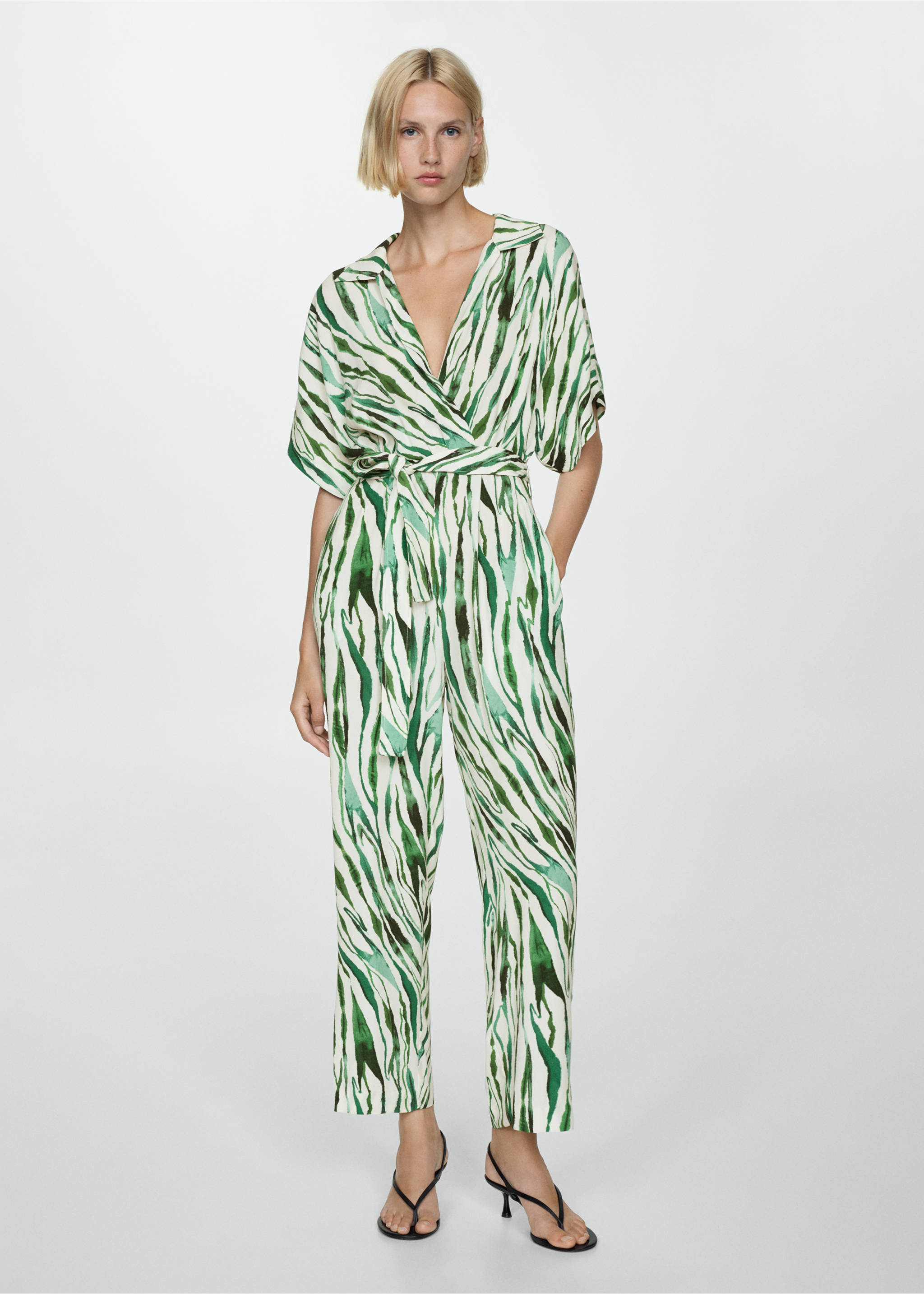 Printed jumpsuit with bow - General plane, Off White. Ref: 77033295-00.