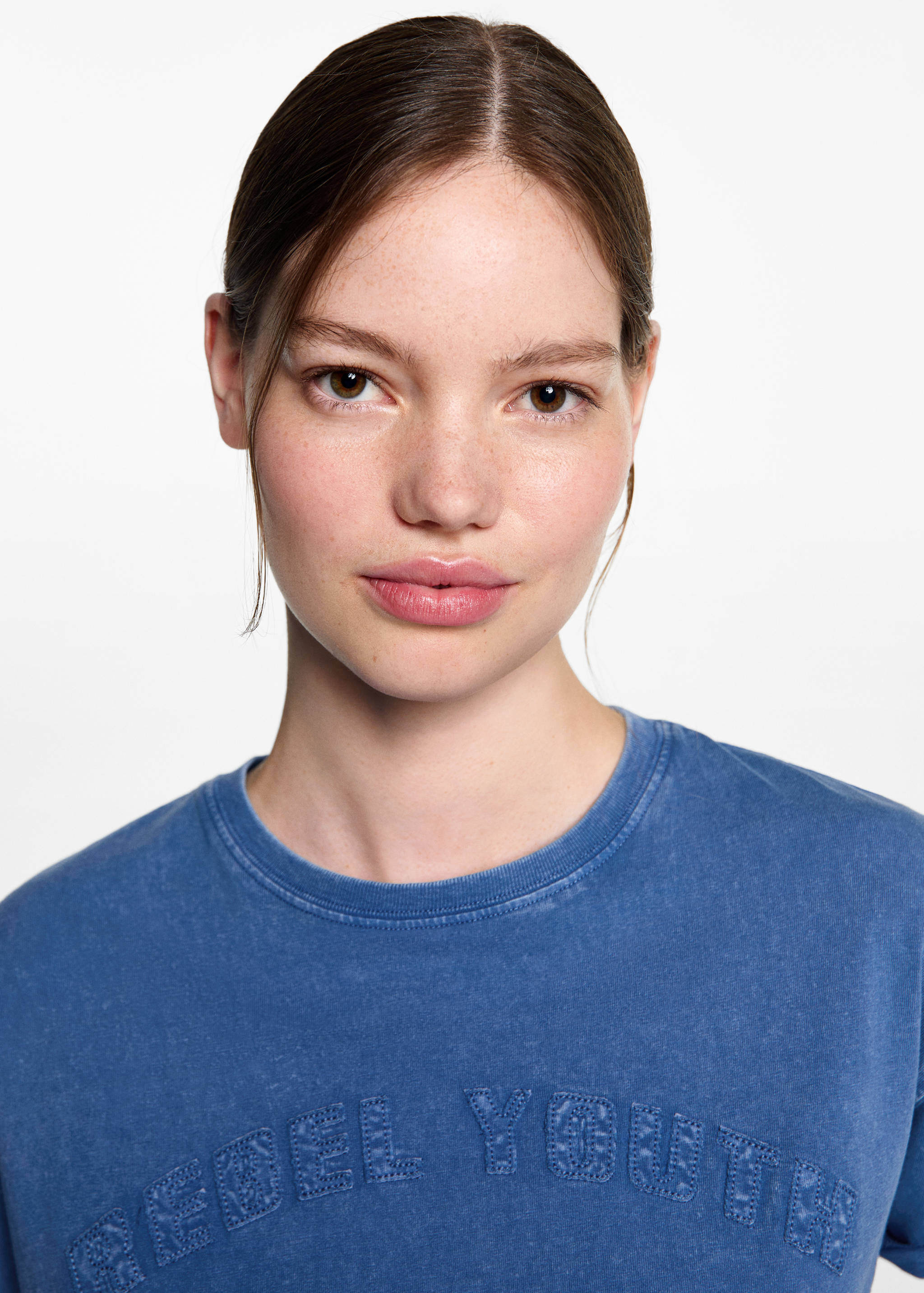 Embroidered message T-shirt - Details of the article 1