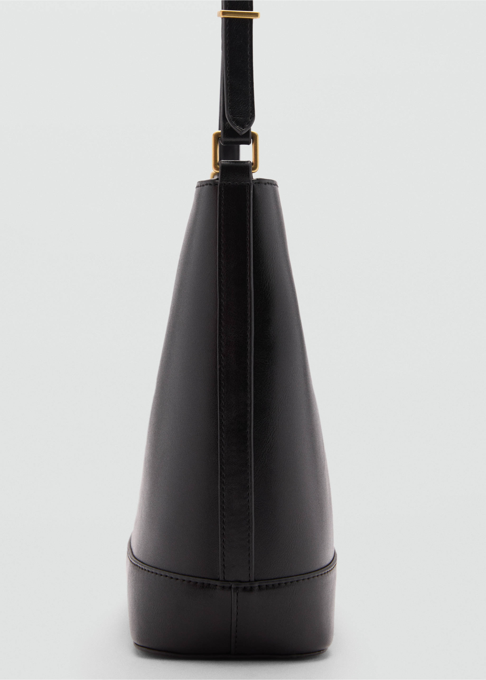 Sac cabas détail métallique - Détail de l'article 1, Noir. Ref: 77034057-00.