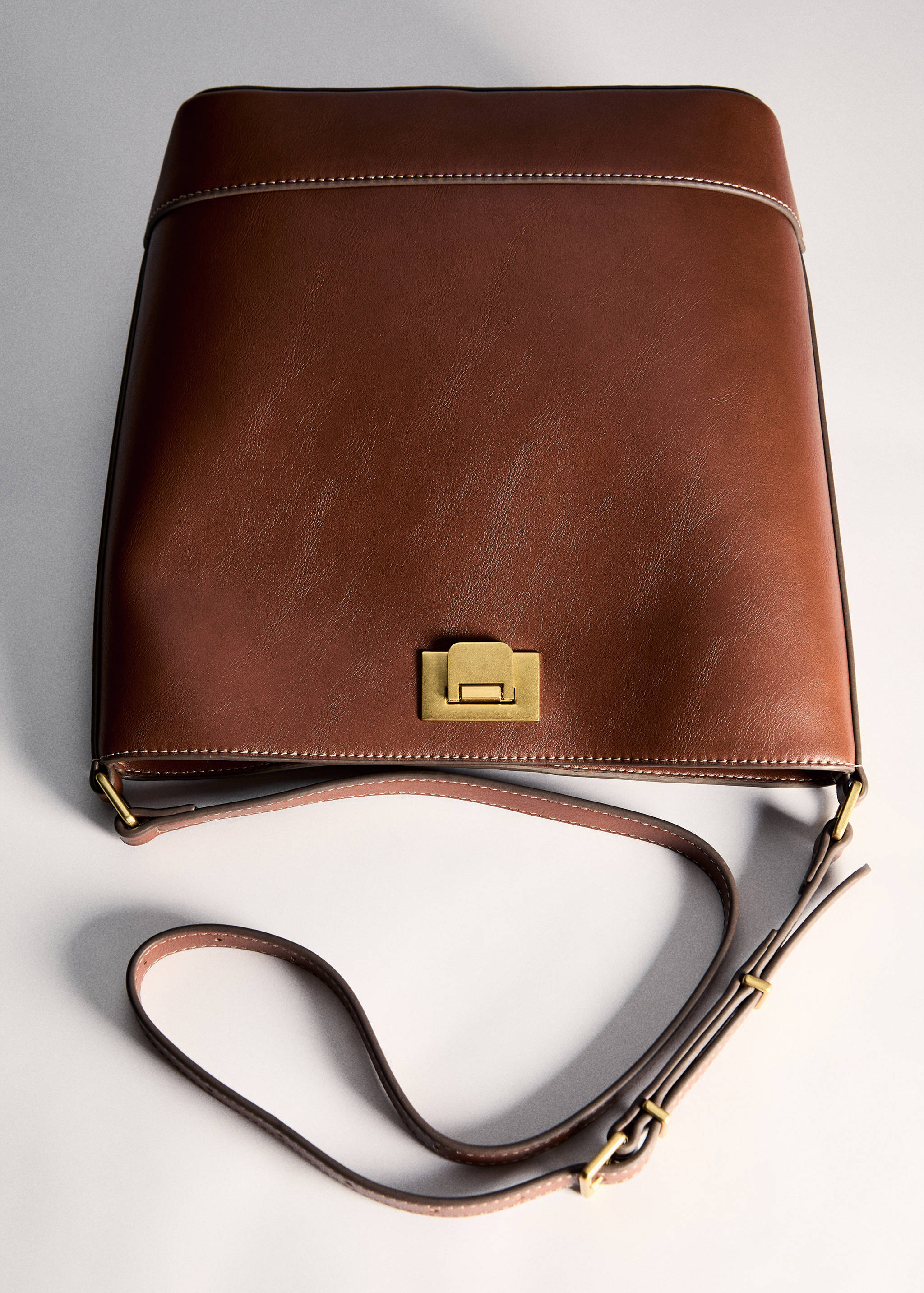 Shopper bag with metallic detail - Details of the article 5