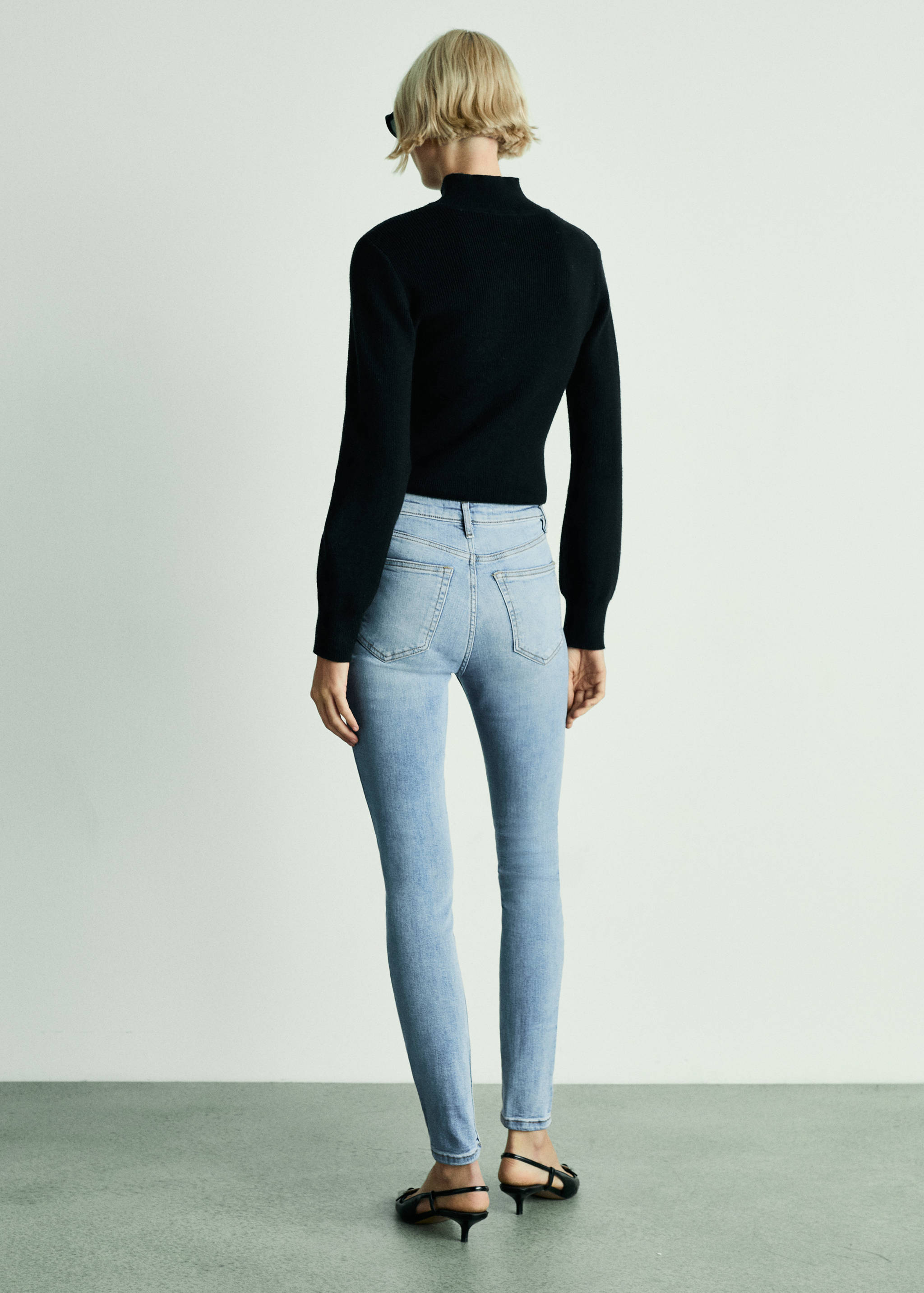 High-rise skinny jeans - Reverse of the article