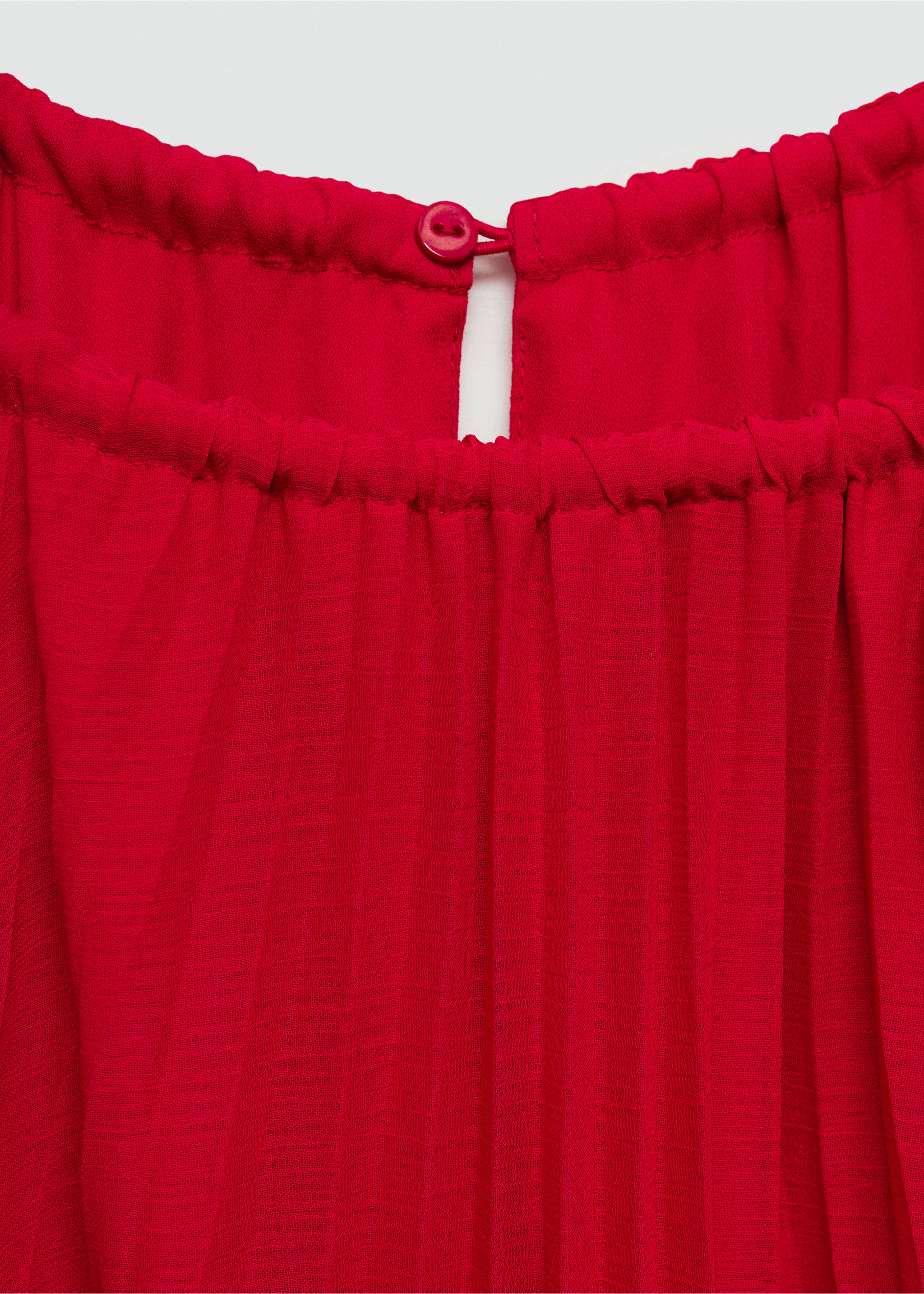 Belt pleated dress - Details of the article 8, Red. Ref: 77034070-00.