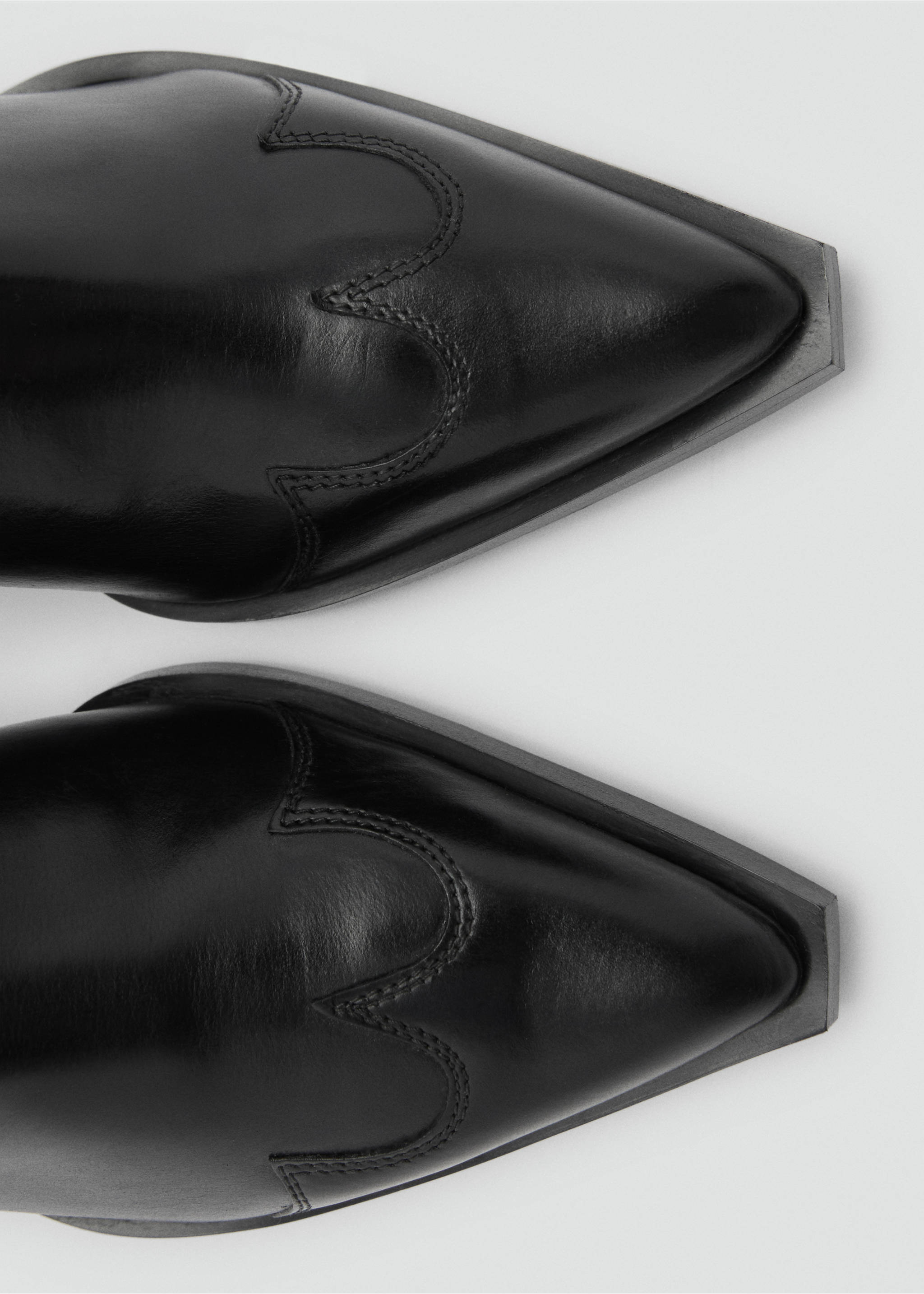 Cowboy leather boots - Details of the article 3, Black. Ref: 77034071-00.