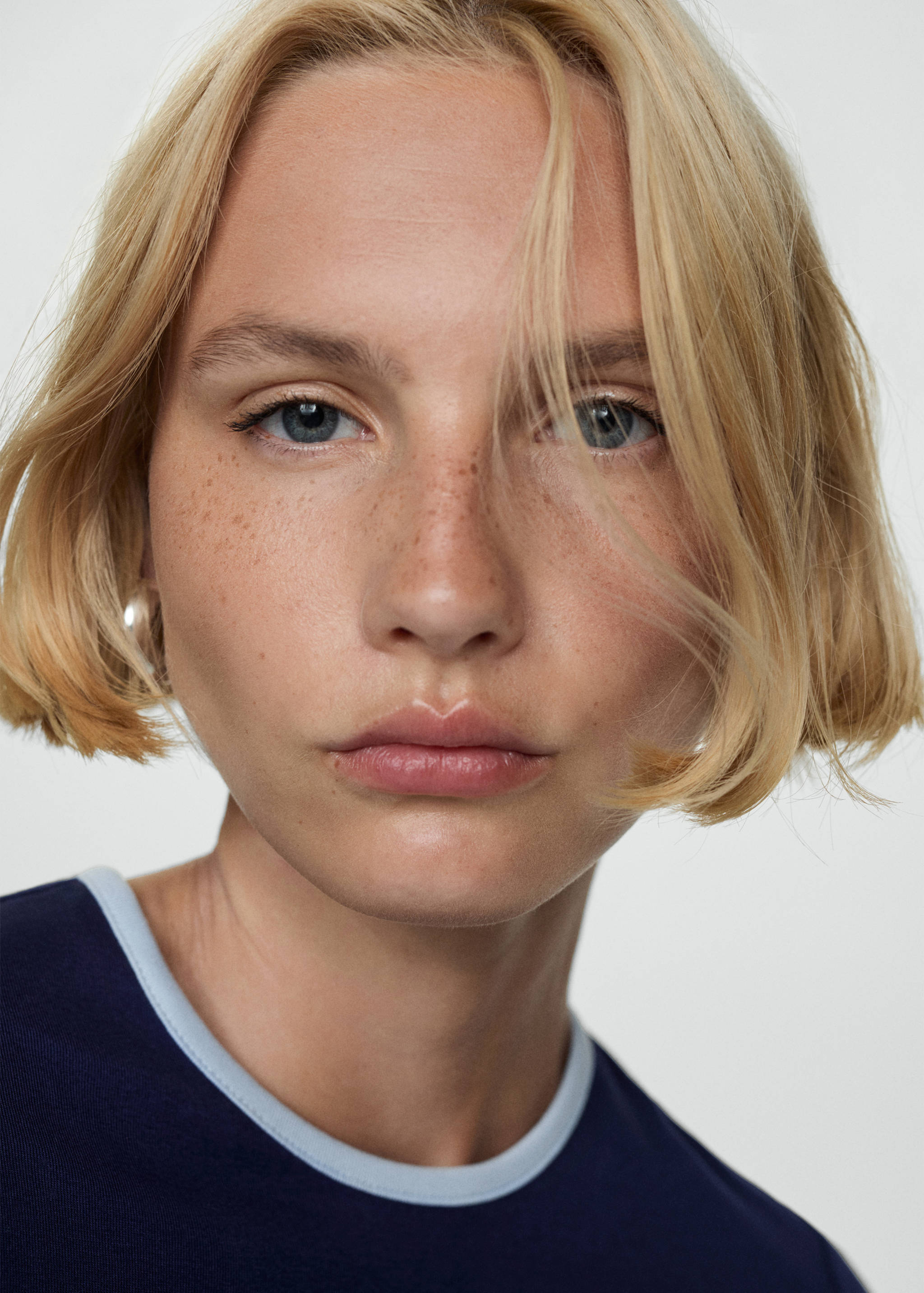 Camiseta ribetes contraste - Detalle del artículo 1