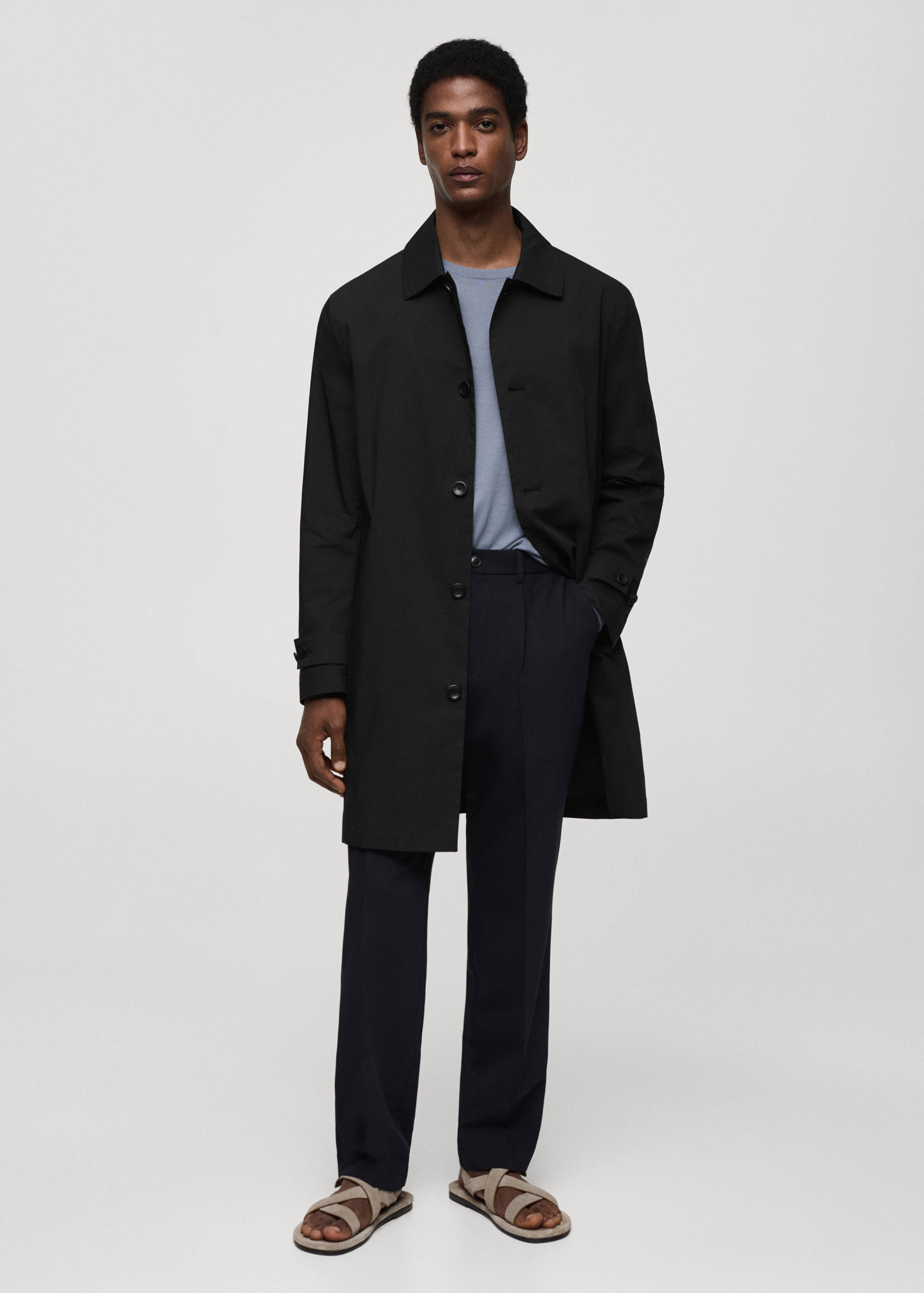 Classic water-repellent trench coat - General plane