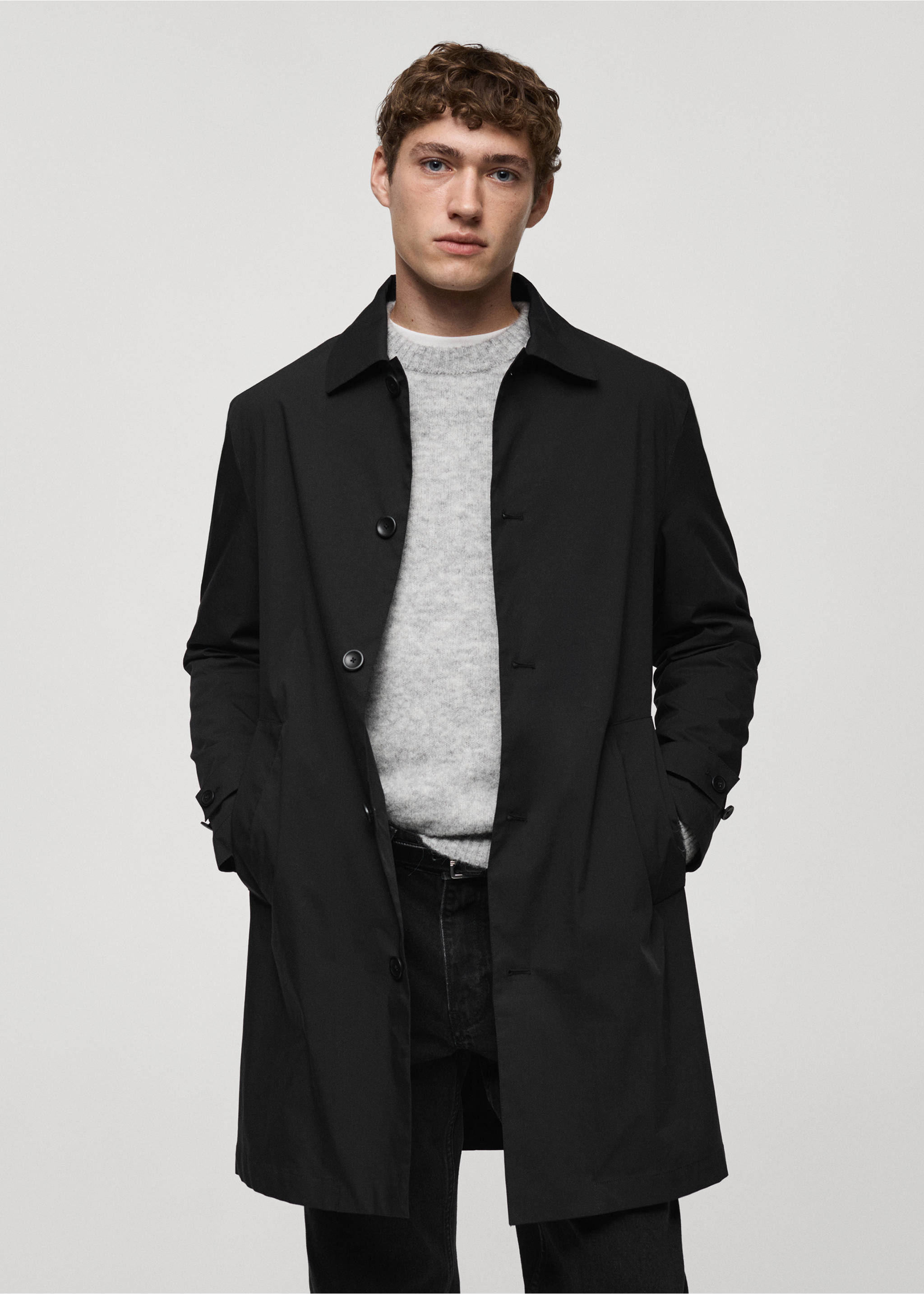 Classic water-repellent trench coat - Medium plane, Black. Ref: 77034434-00.