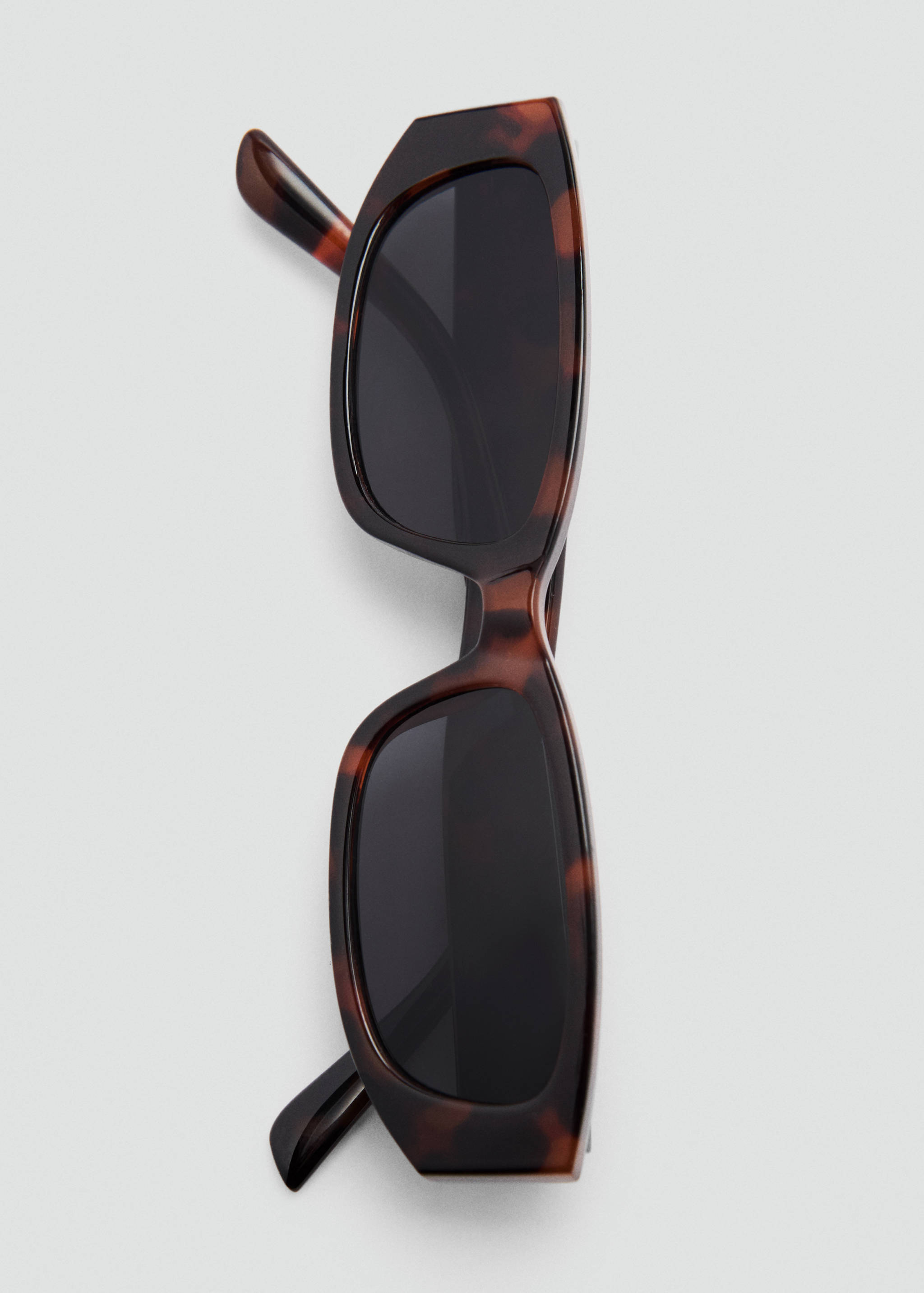 Resin frame sunglasses - Details of the article 2