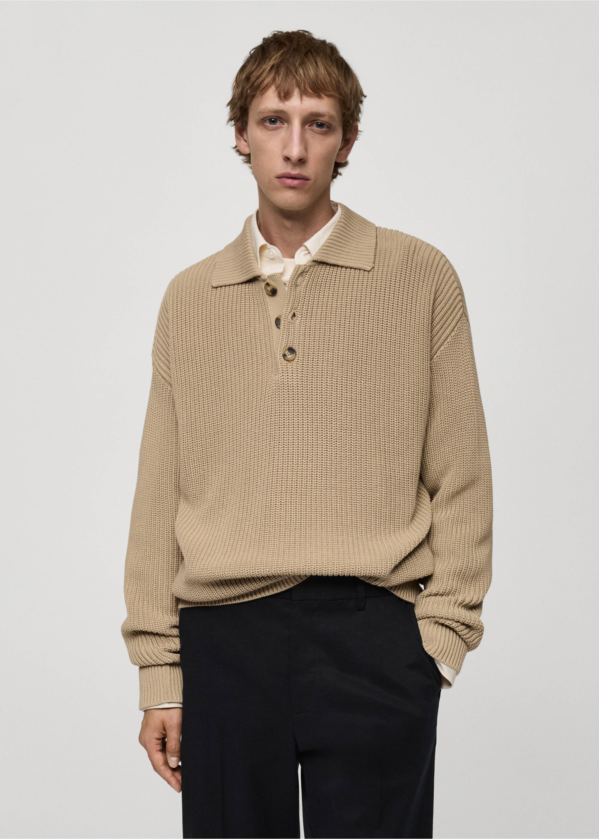 Pull-over polo maille épaisse côtelée - Plan moyen, Gris clair/pastel. Ref: 77034446-00.