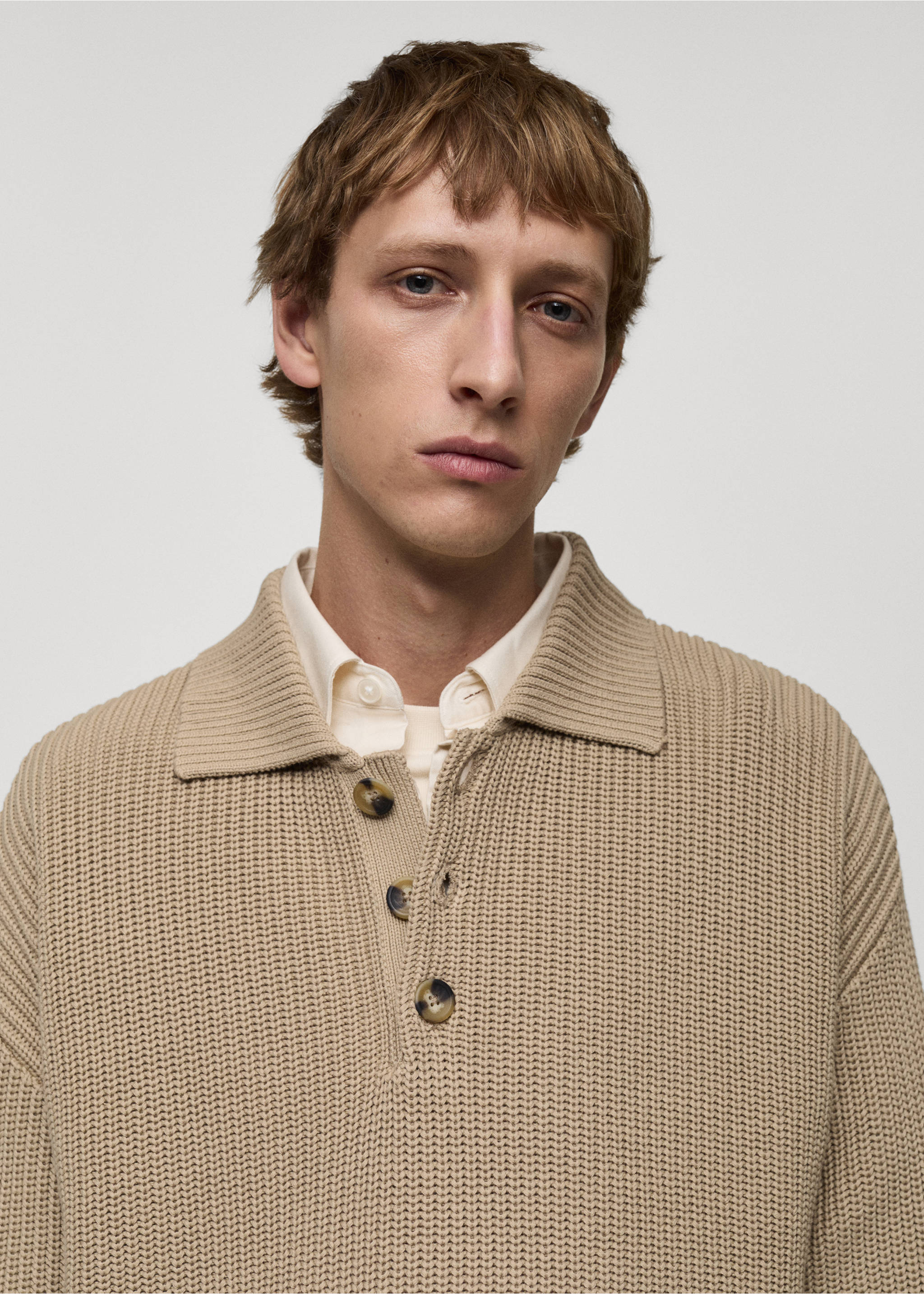 Pull-over polo maille épaisse côtelée - Détail de l'article 1, Gris clair/pastel. Ref: 77034446-00.