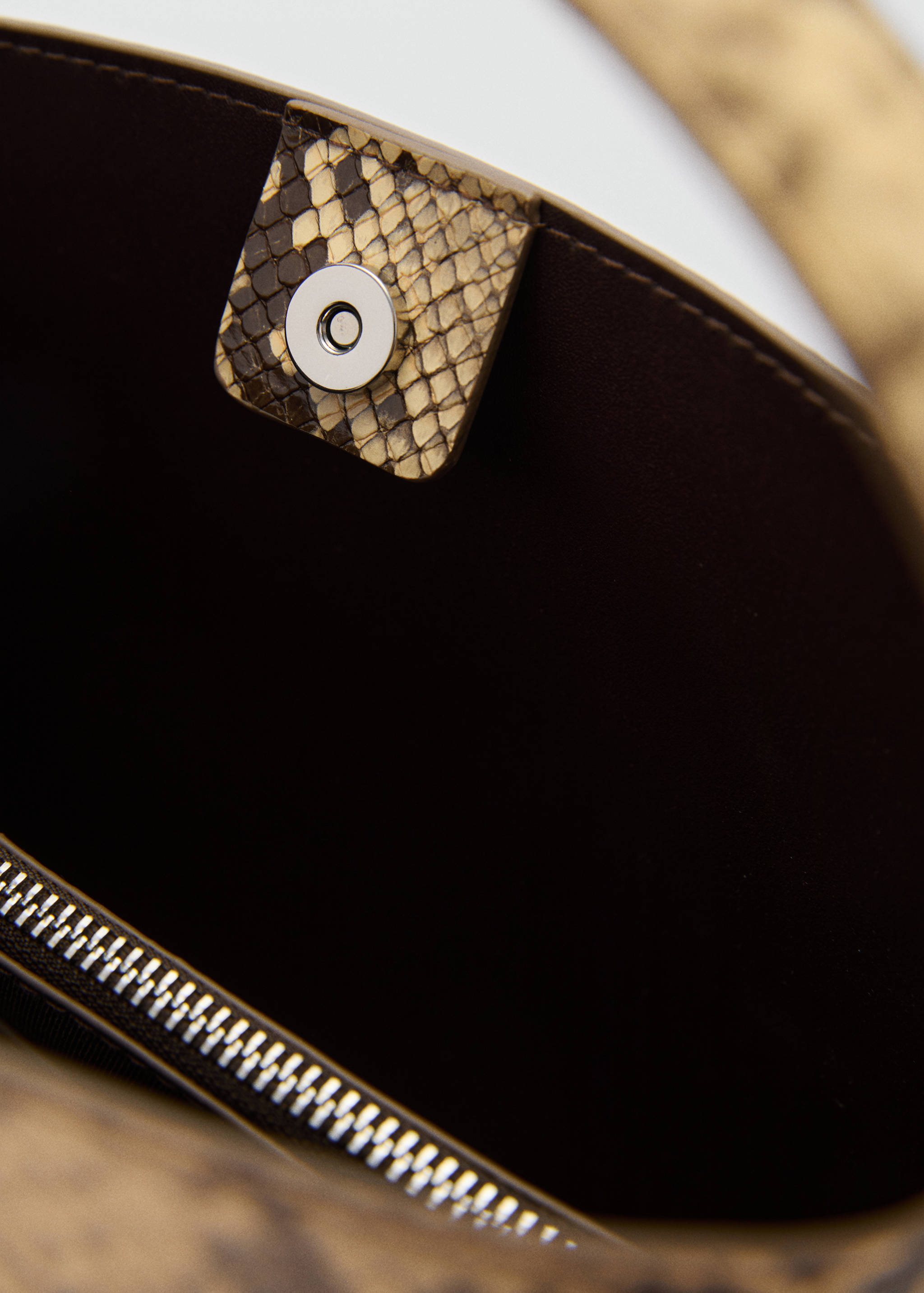 Snakeskin effect bag - Details of the article 1