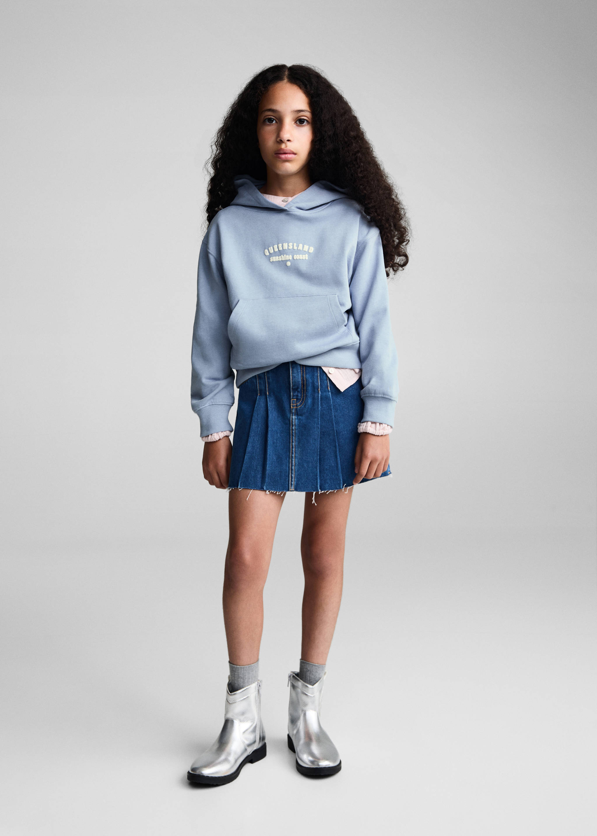 Dessuadora estampada caputxa - Pla general