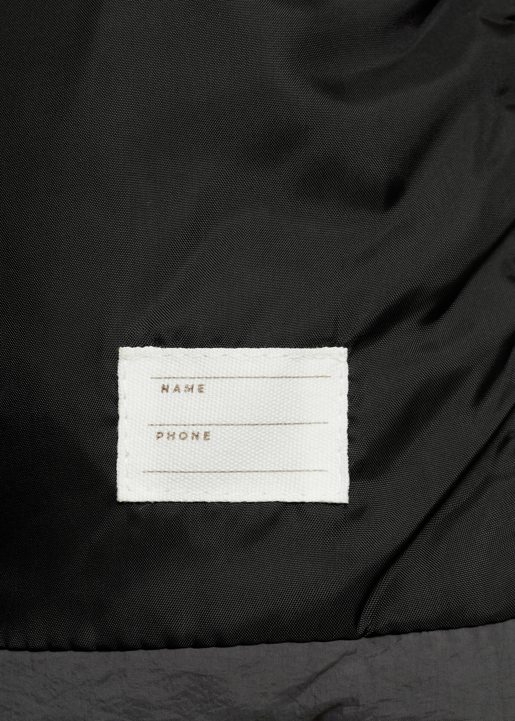 Quilted gilet with pockets - Details of the article 8