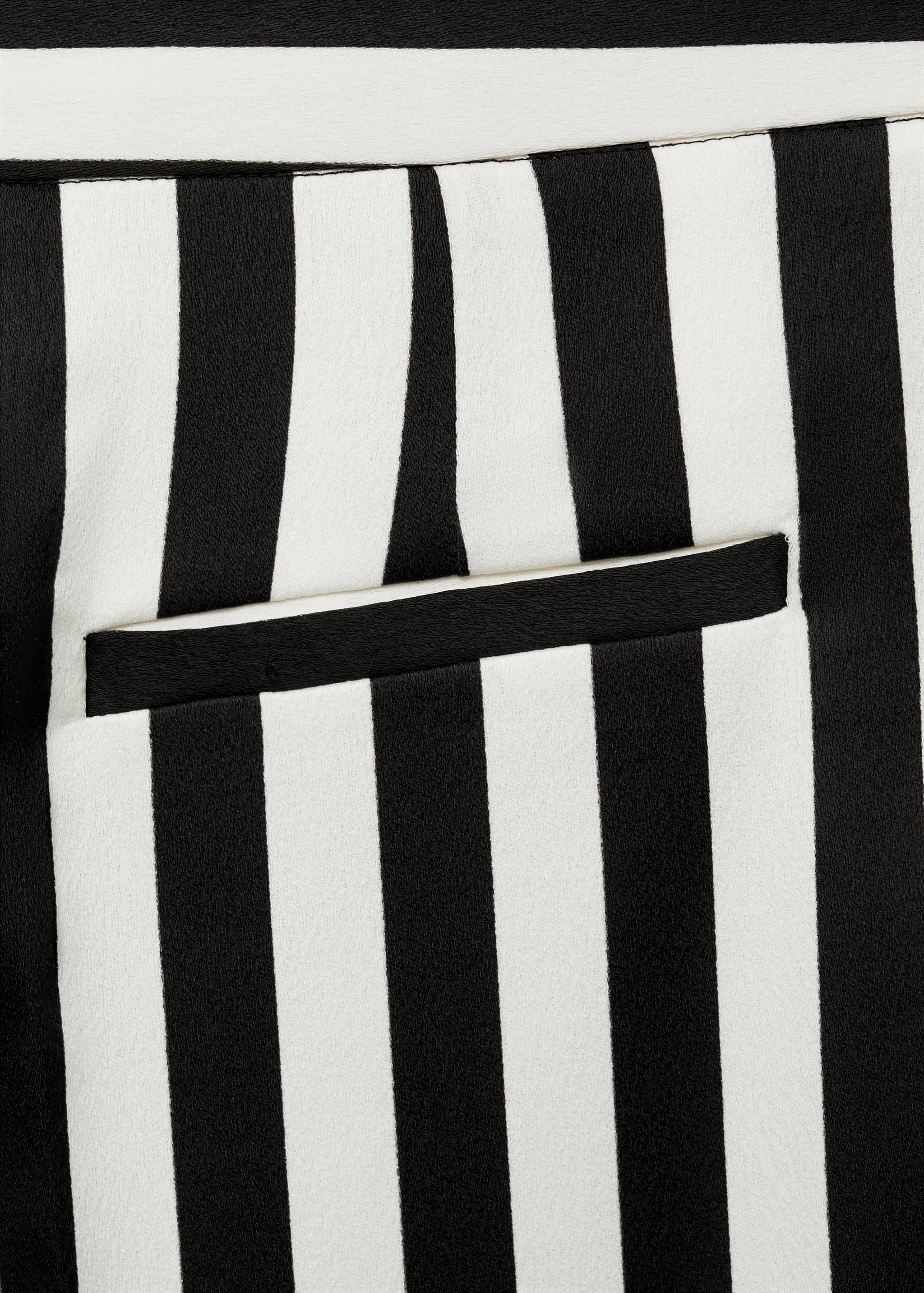 Ριγέ παντελόνι σε ίσια γραμμή - Λεπτομέρεια του προϊόντος 0