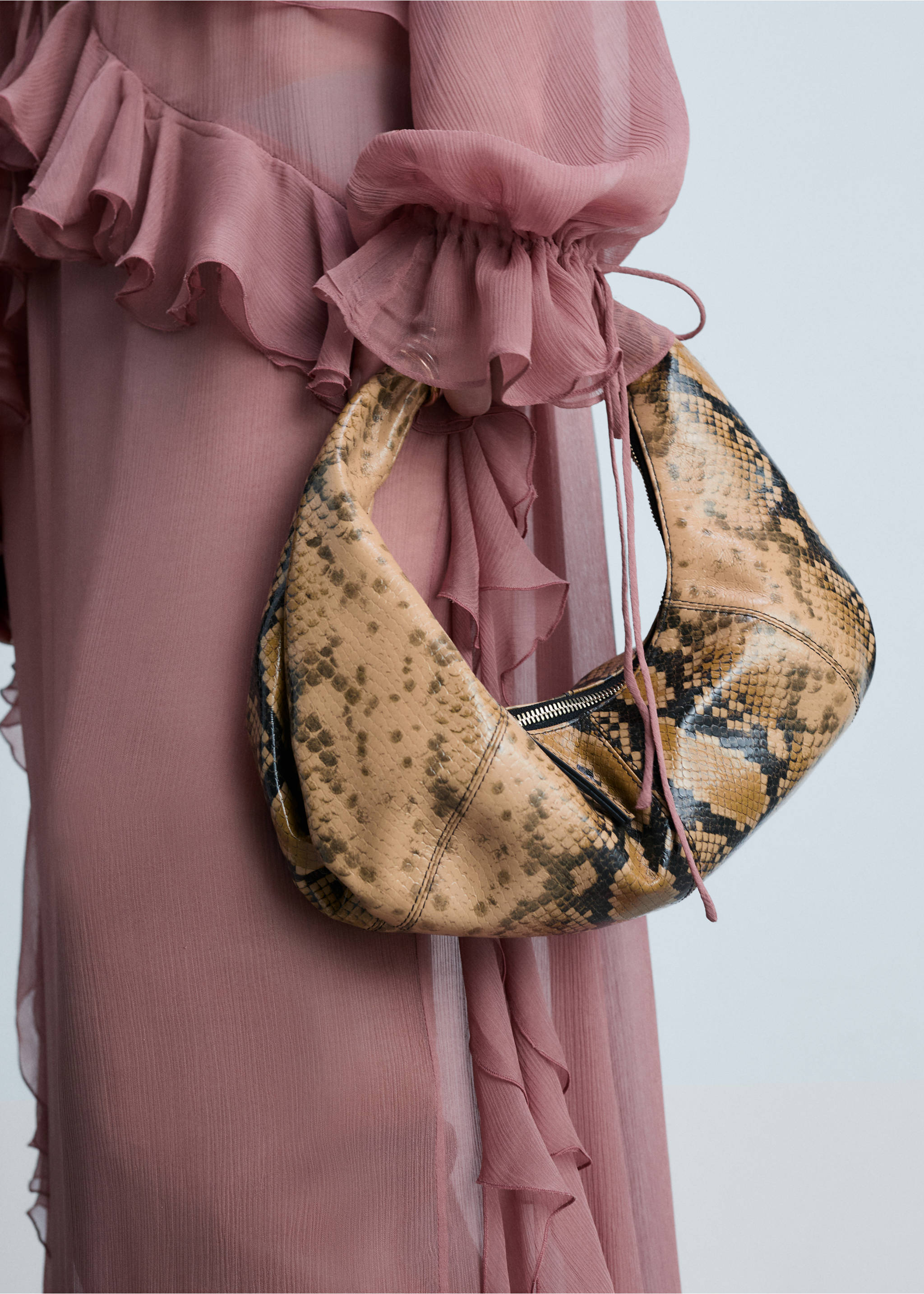 Snake-effect leather bag - General plane, Beige. Ref: 77034796-00.