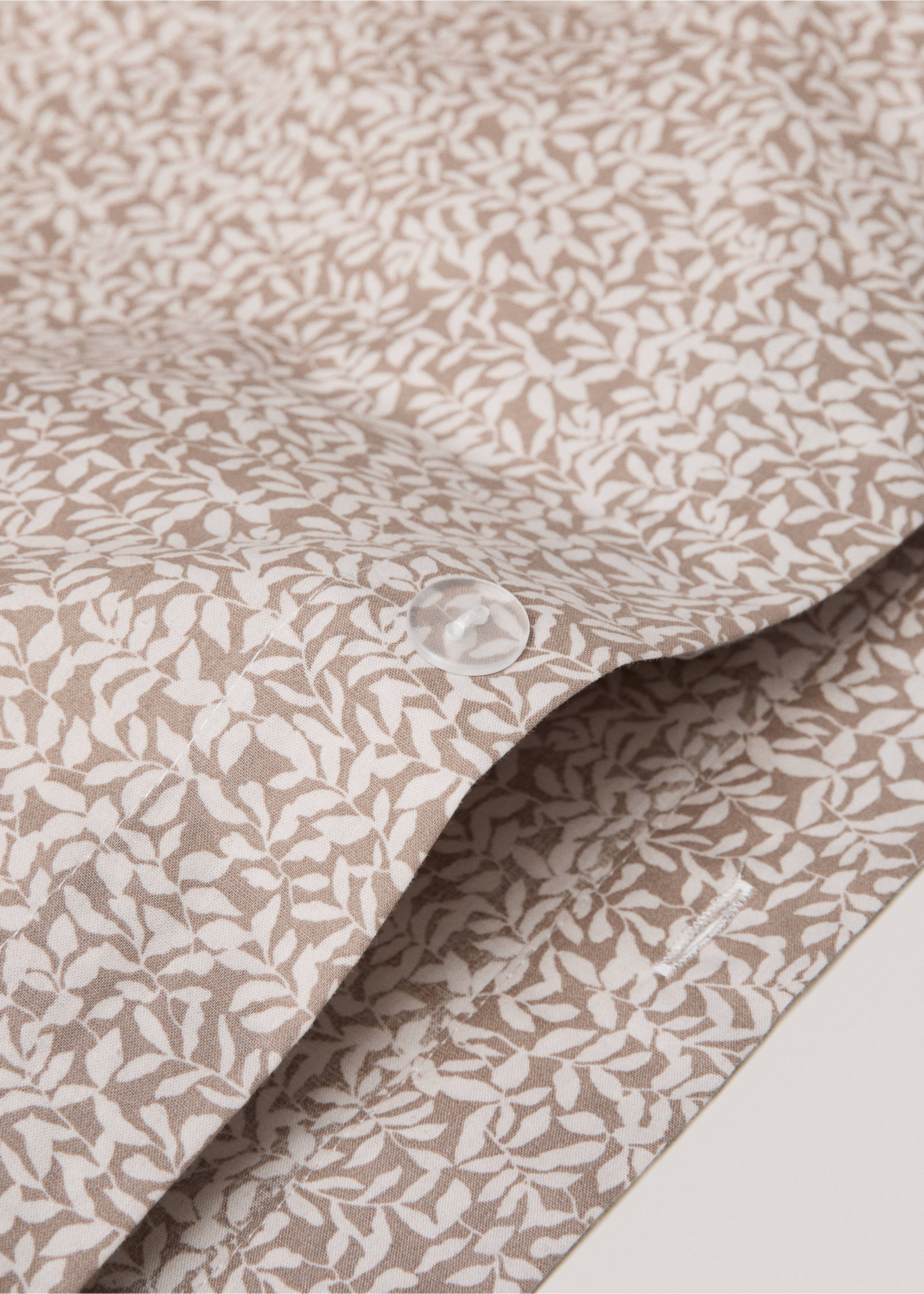 Micro-flower print duvet cover for king bed - Details of the article 3, Medium Brown. Ref: 77035635-00.