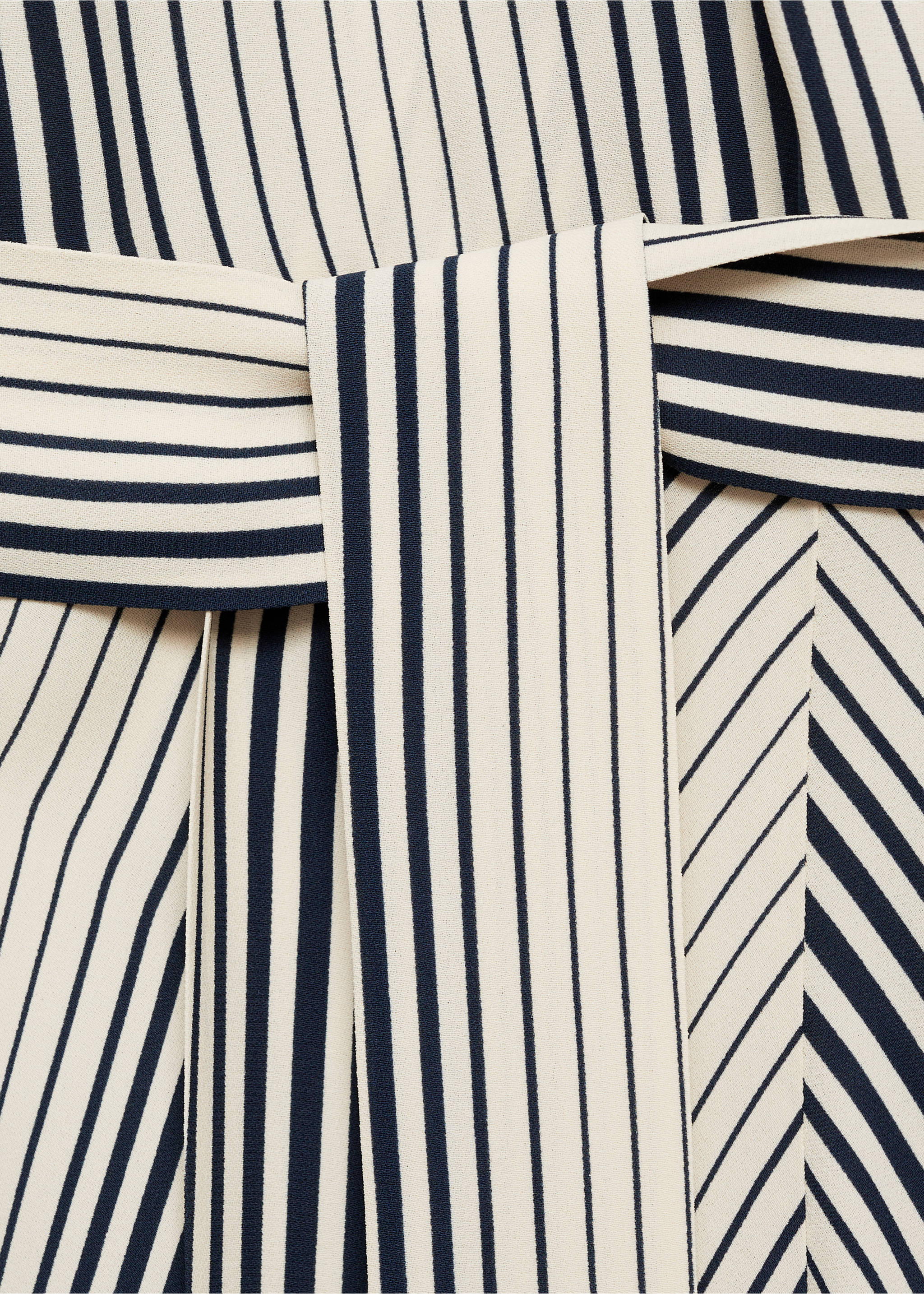 Stripe-print dress with bow - Details of the article 8, Ecru. Ref: 77035647-00.