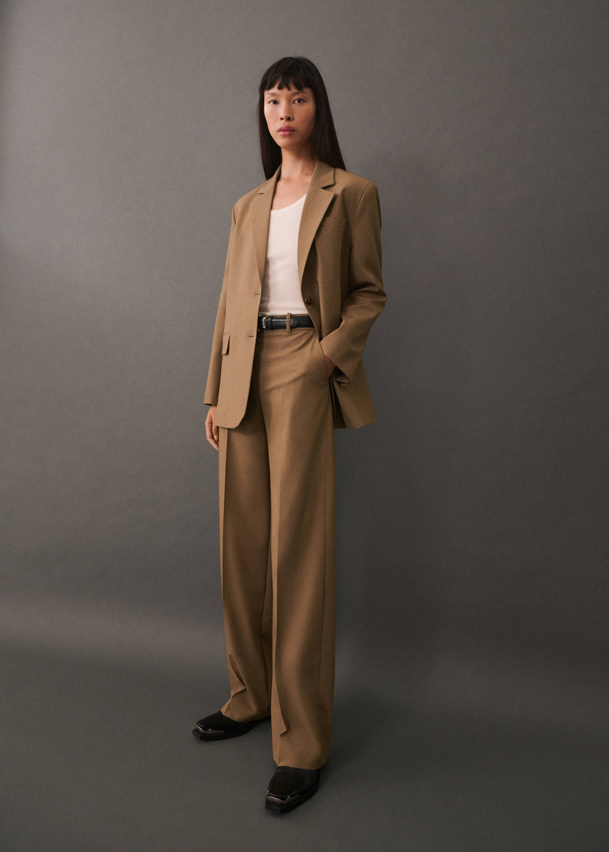 Pantalón traje pinzas - Plano general
