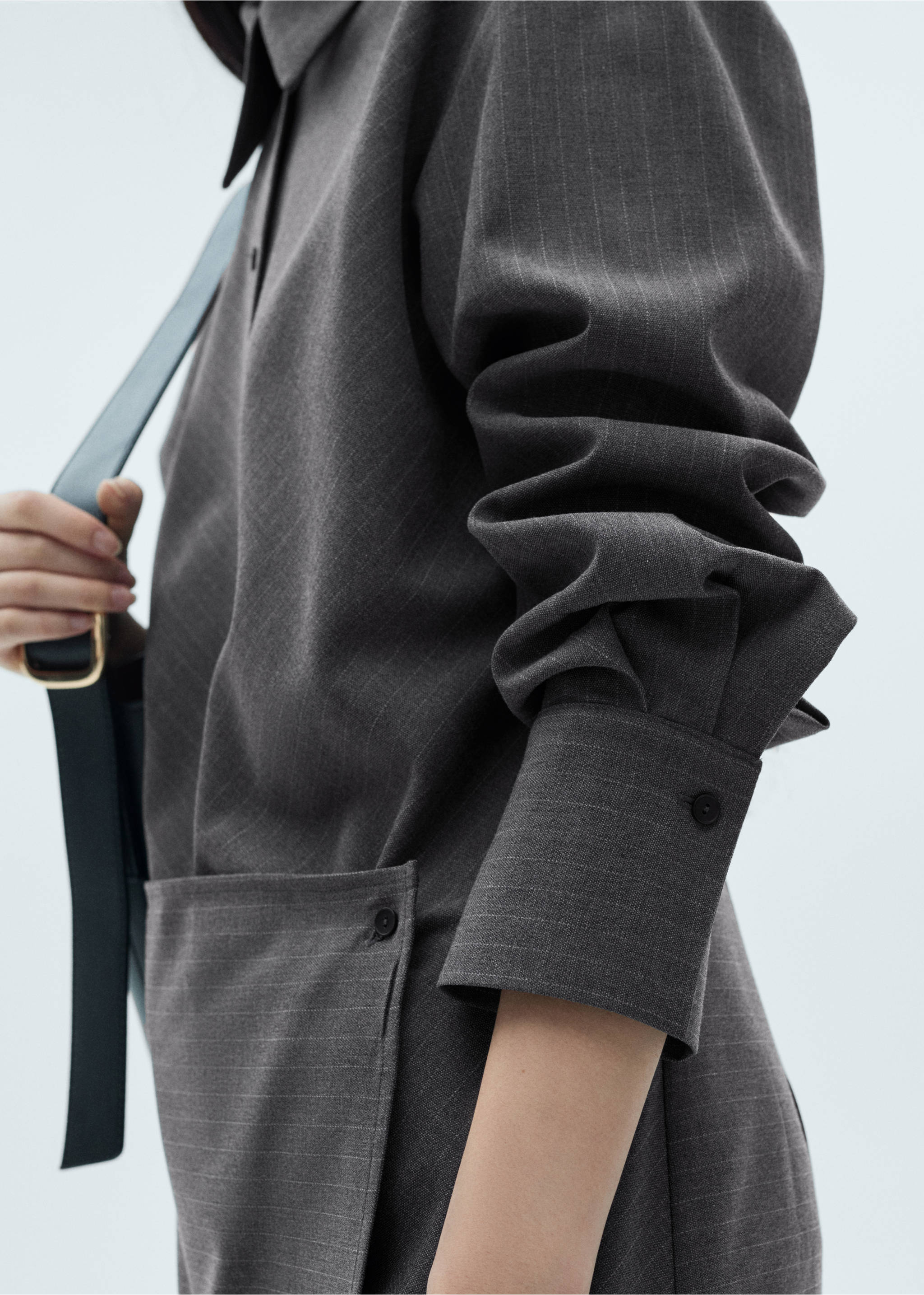 Vestido camisero raya diplomática - Details of the article 6, Grey. Ref: 77035653-00.