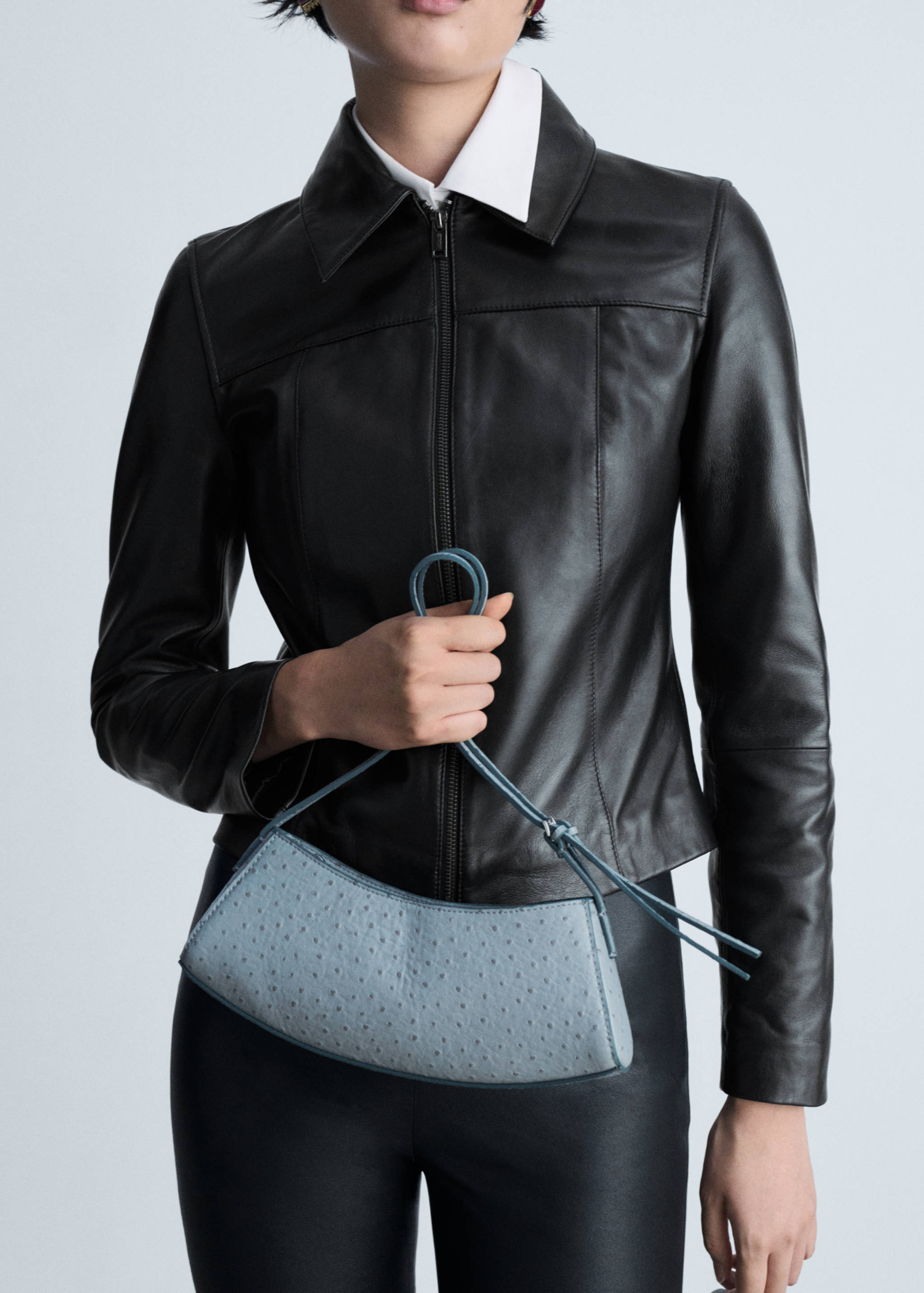 Leather zipper jacket - Details of the article 6